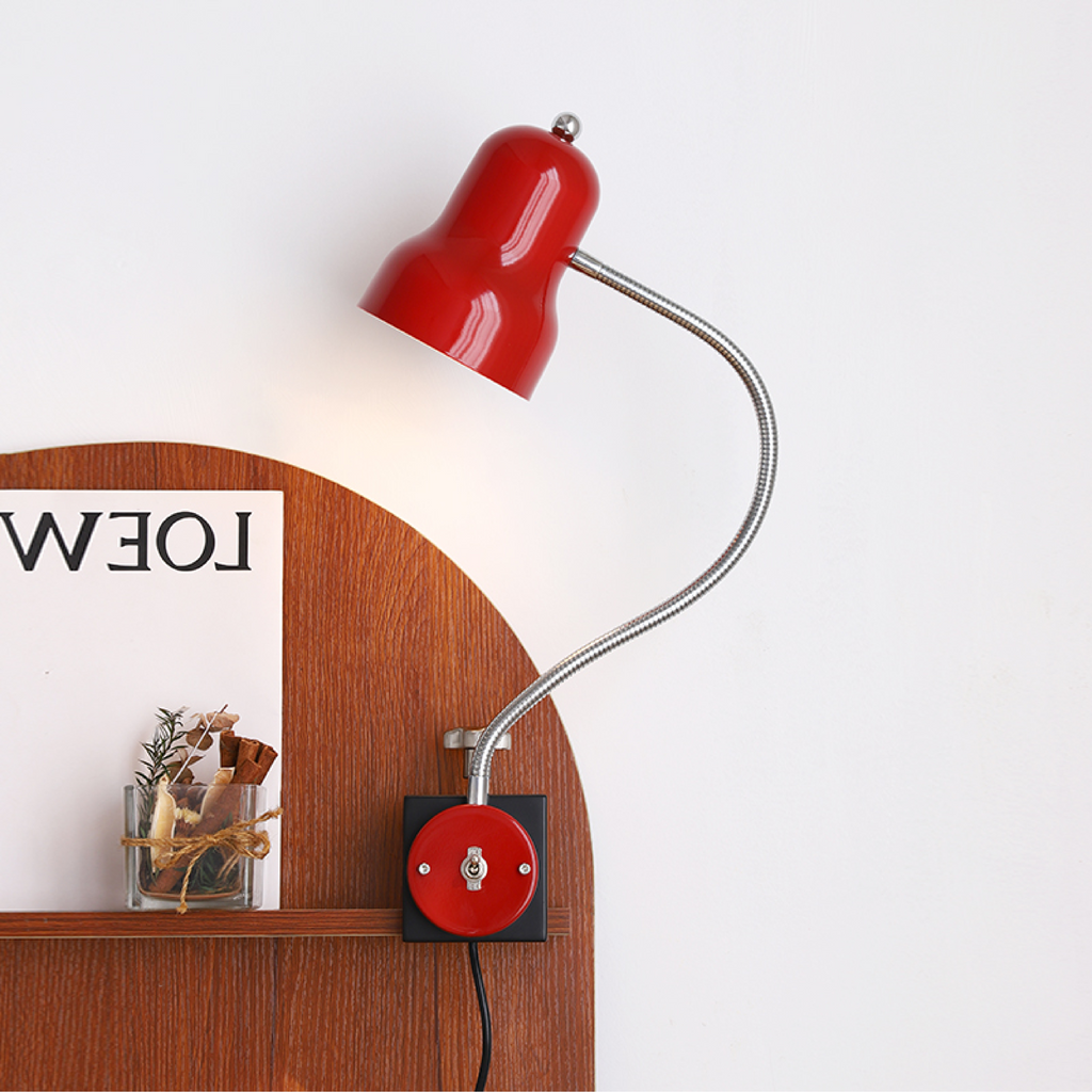 Retro Metal Desk Lamp — Table Lamp | Maison Monashee — view 4