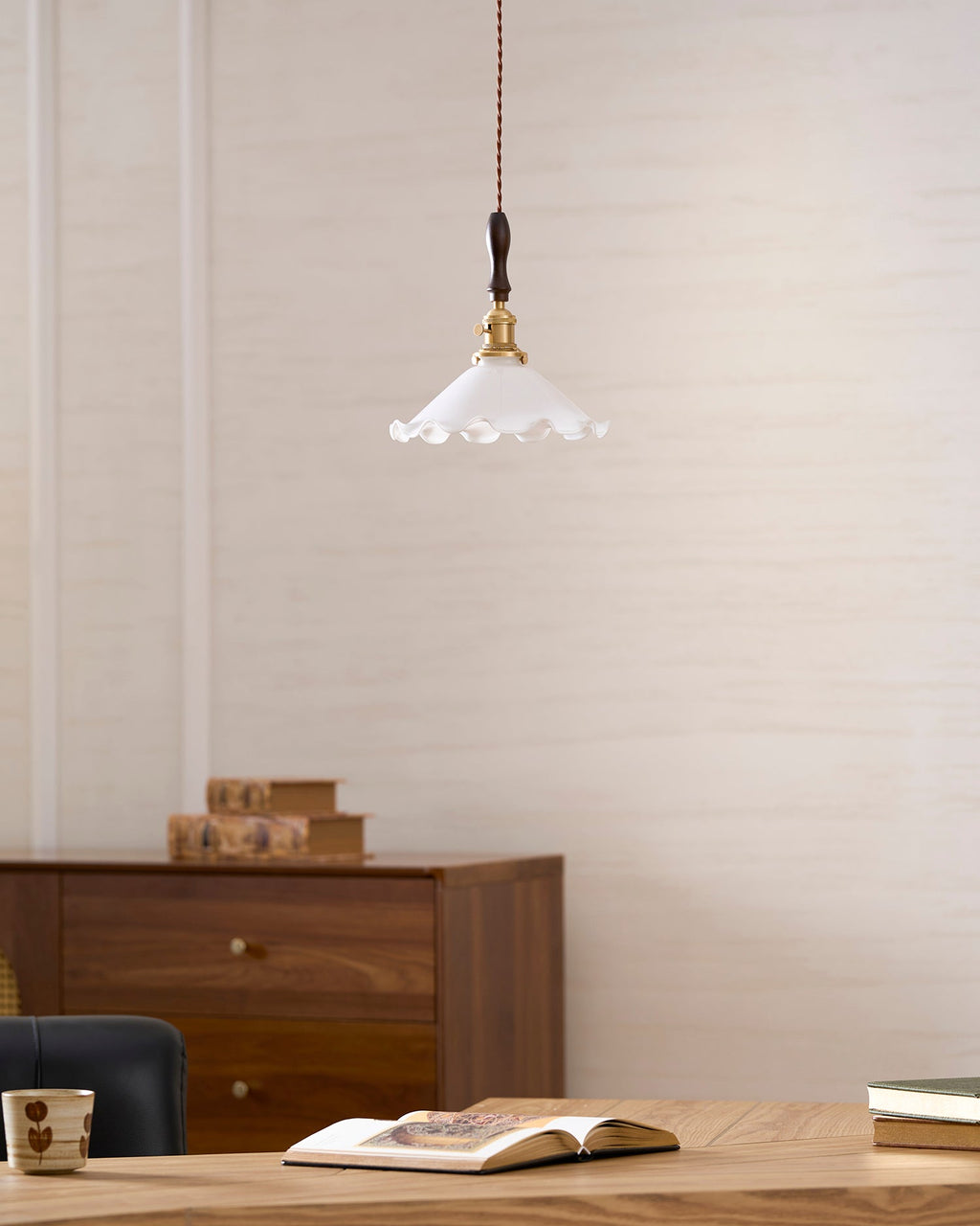 Flower Shaped Pendant Light — Pendant Light | Maison Monashee — view 34