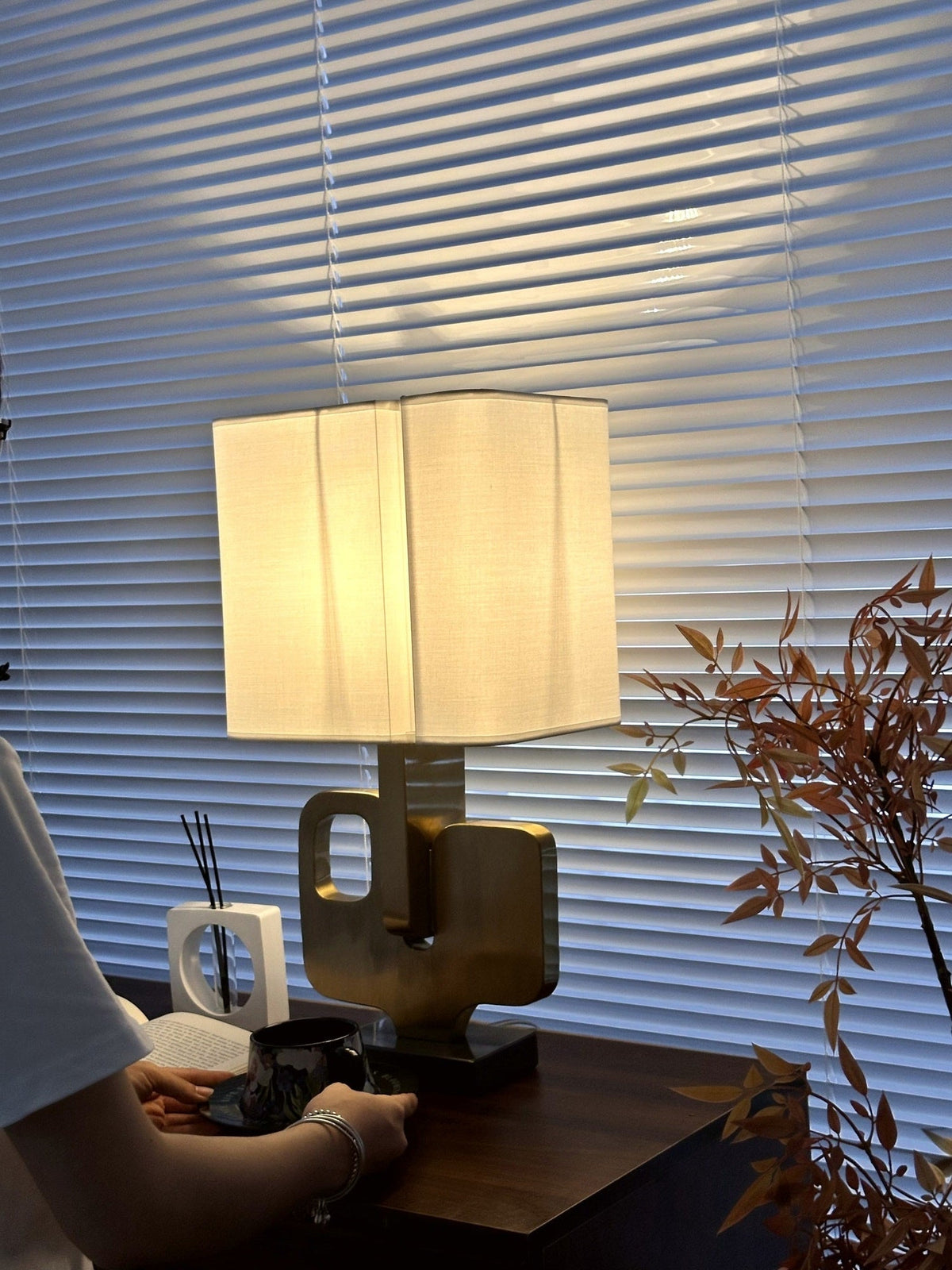 Geometric Table Lamp — Table Lamp | Maison Monashee — view 12