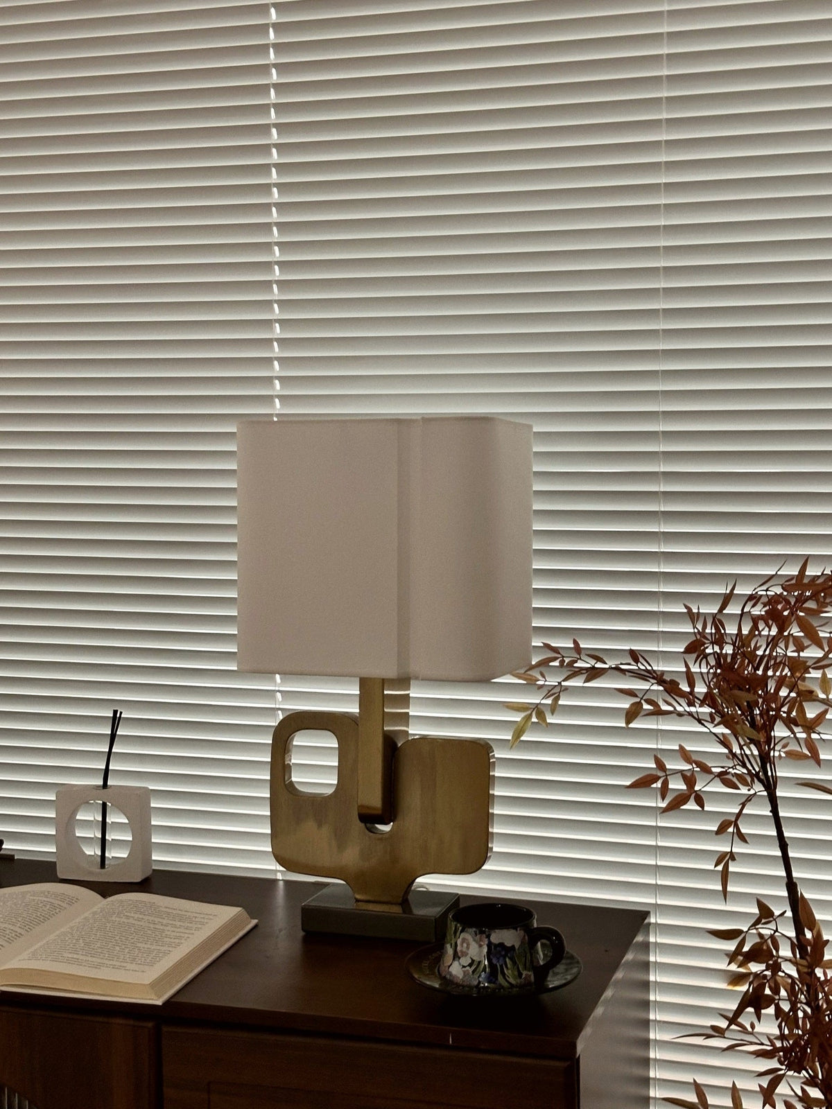 Geometric Table Lamp — Table Lamp | Maison Monashee — view 6
