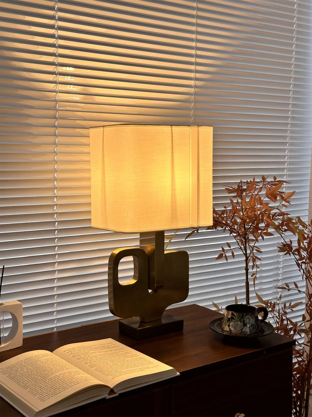 Geometric Table Lamp — Table Lamp | Maison Monashee — view 2