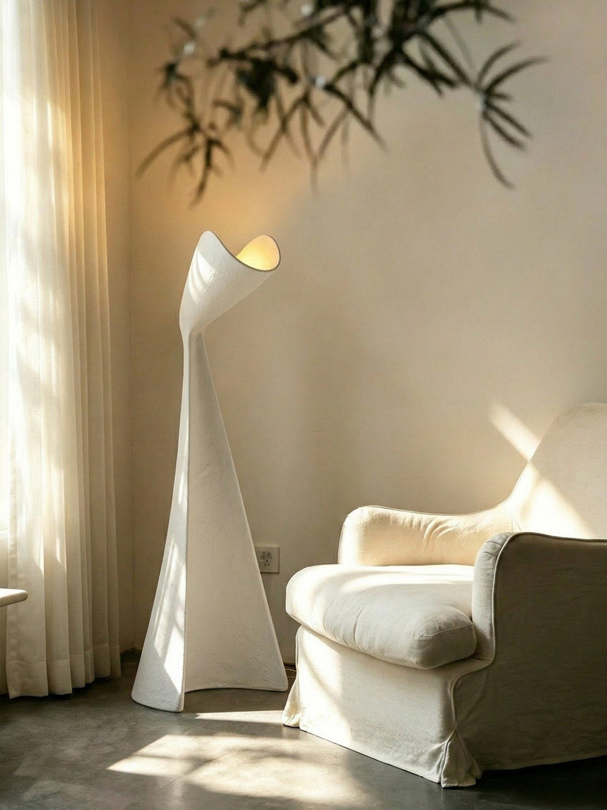 Modern Black Floor Lamp for Living Room — Floor Lamp | Maison Monashee — view 14