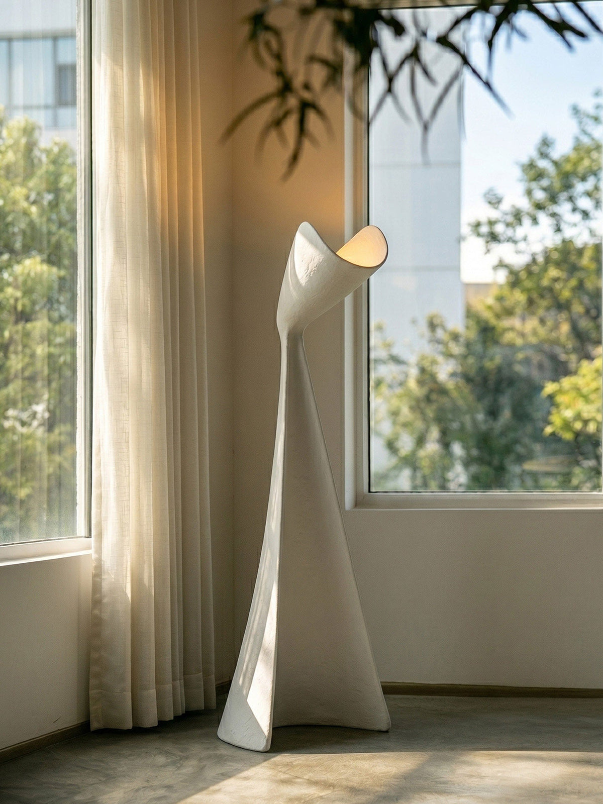 Modern Black Floor Lamp for Living Room — Floor Lamp | Maison Monashee — view 17