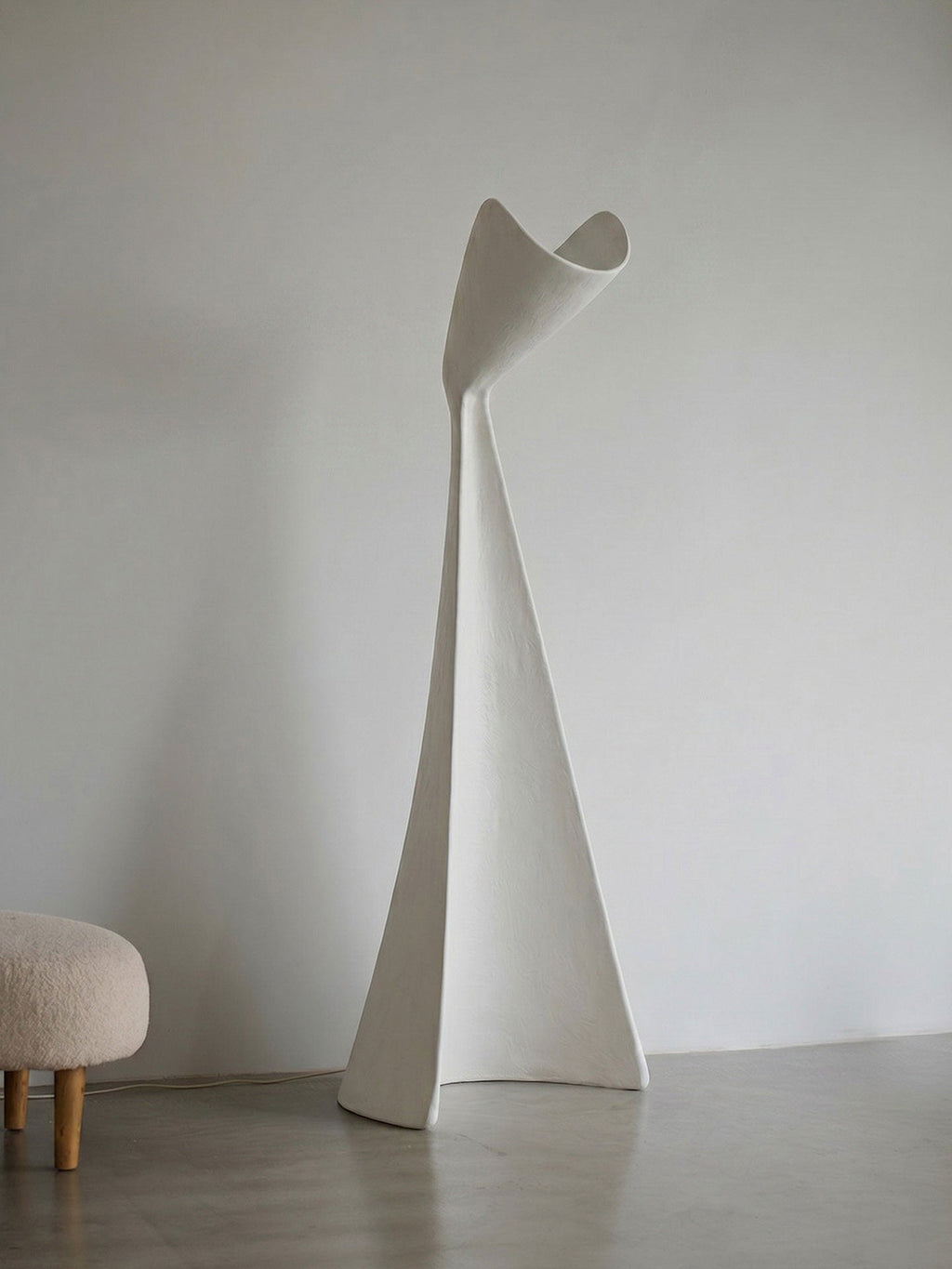 Modern Black Floor Lamp for Living Room — Floor Lamp | Maison Monashee — view 4