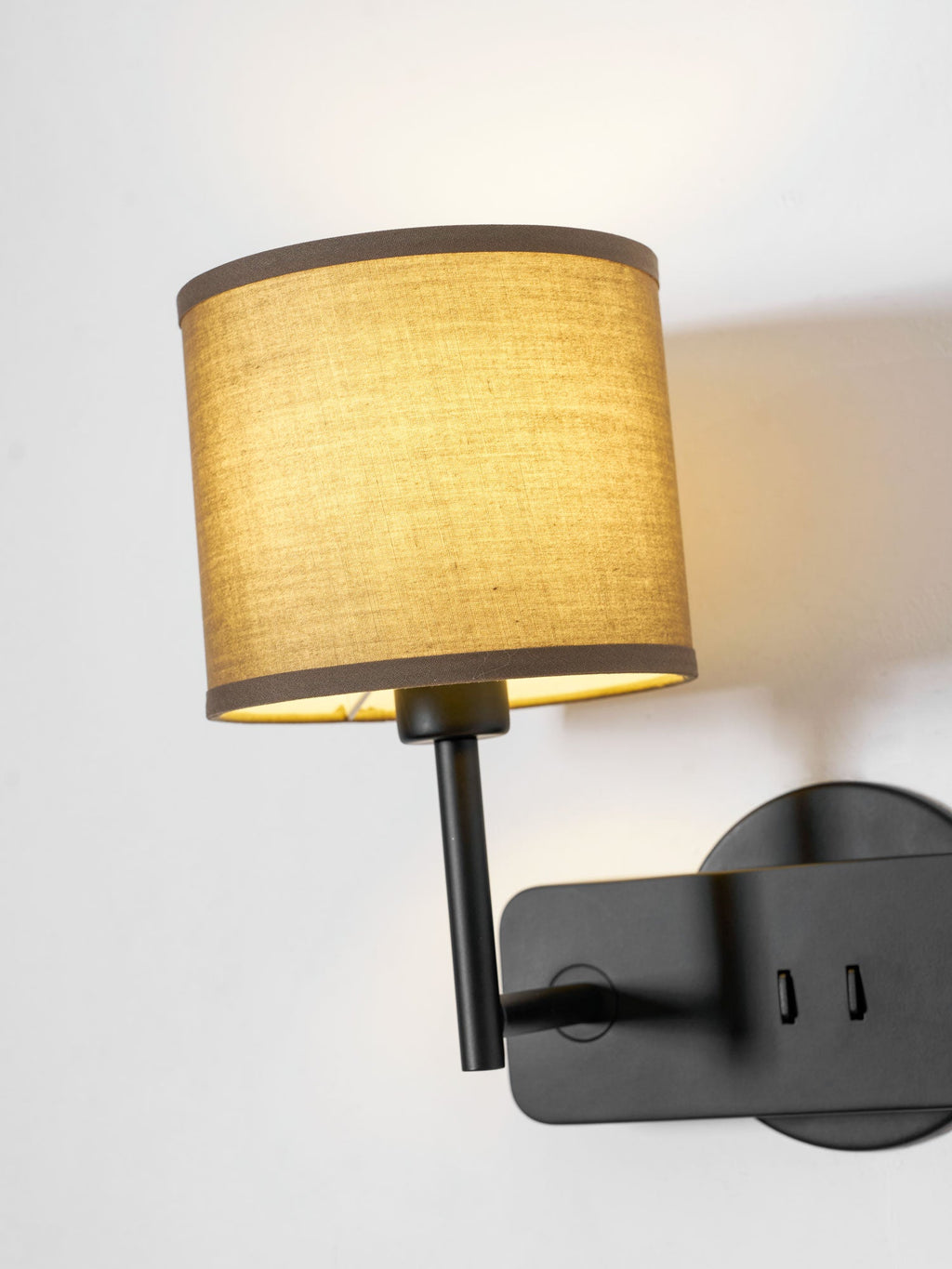 Black Bedside Sconce — Wall Sconce | Maison Monashee — view 6