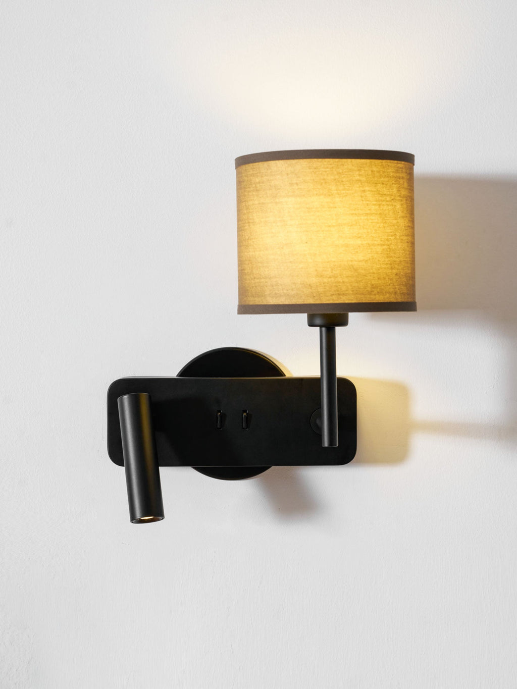 Black Bedside Sconce — Wall Sconce | Maison Monashee — view 13