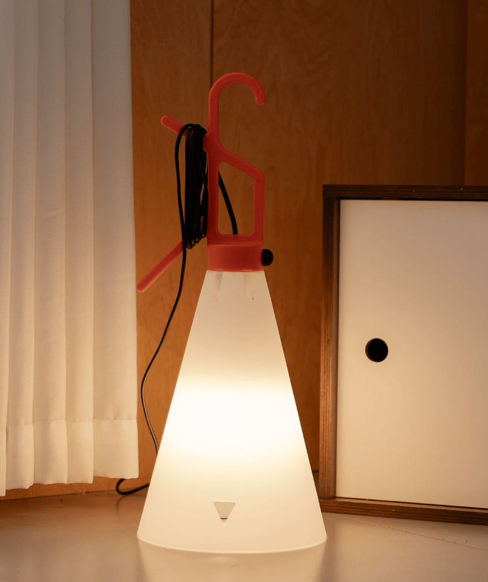 Modern Black Bedside Lamp — Table Lamp | Maison Monashee — view 11