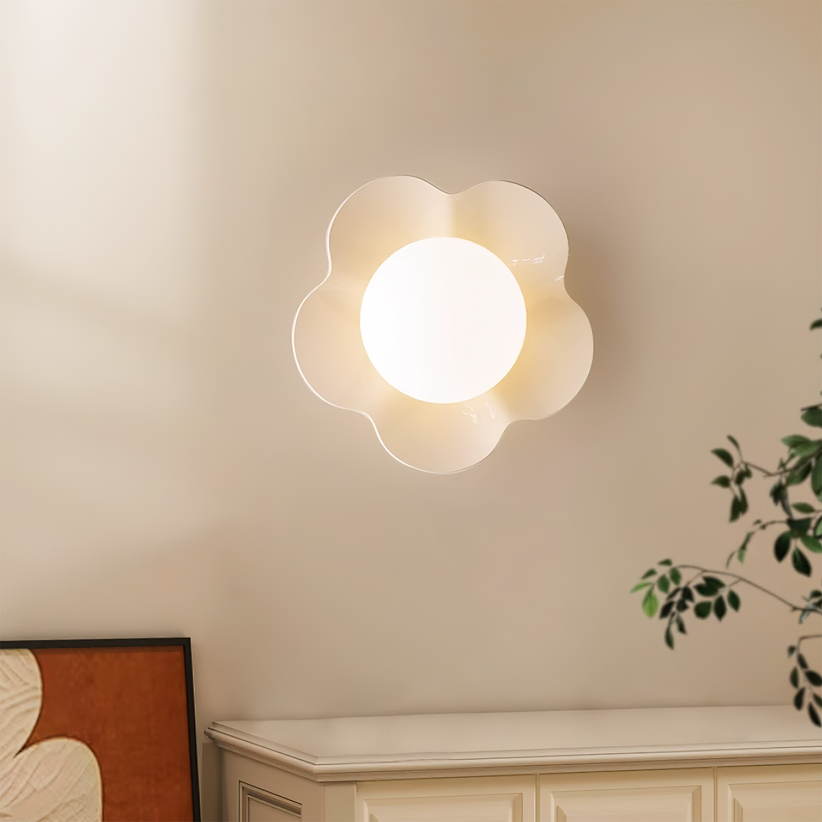 Small Glass Wall Sconce — Wall Sconce | Maison Monashee — view 7