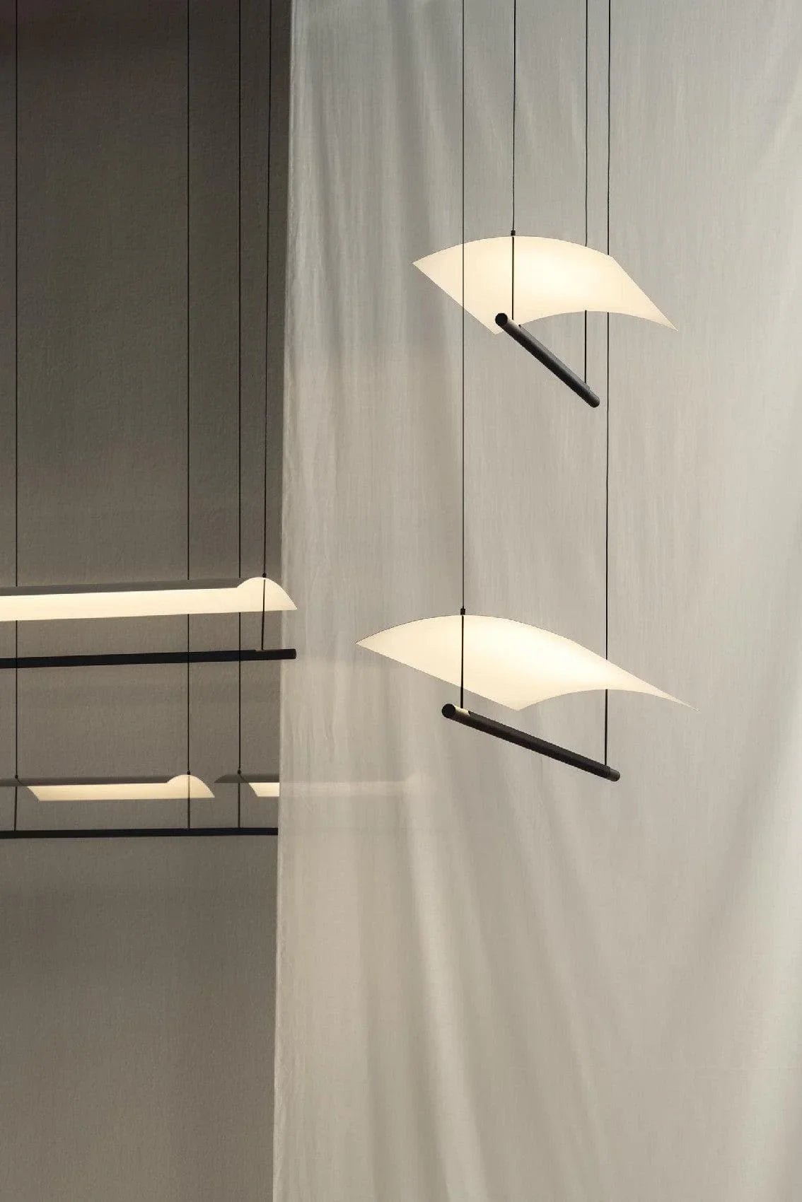 Linear Pendant Light Black — Pendant Light | Maison Monashee — view 14