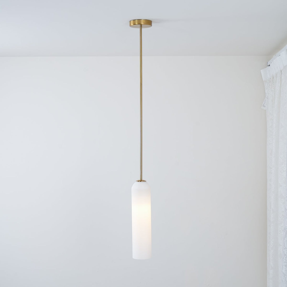 Long Glass Pendant Light — Pendant Light | Maison Monashee — view 10