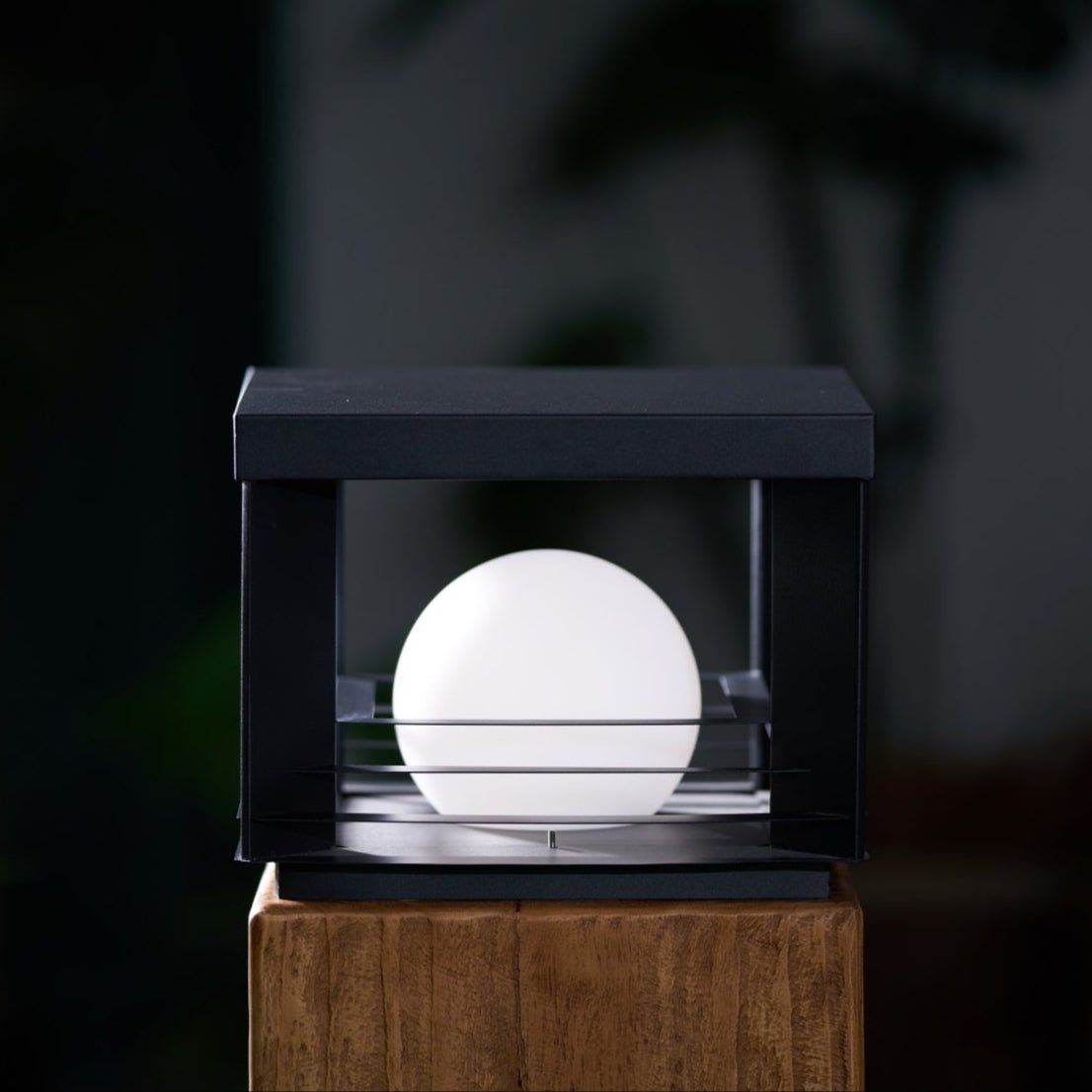 Black Outdoor Light Fixture — Outdoor Light | Maison Monashee — view 10