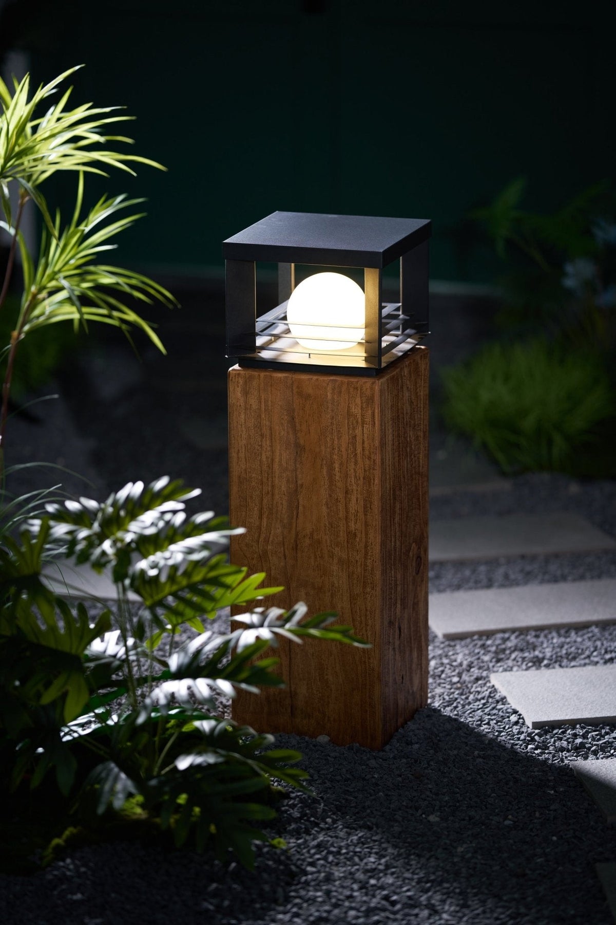 Black Outdoor Light Fixture — Outdoor Light | Maison Monashee — view 28