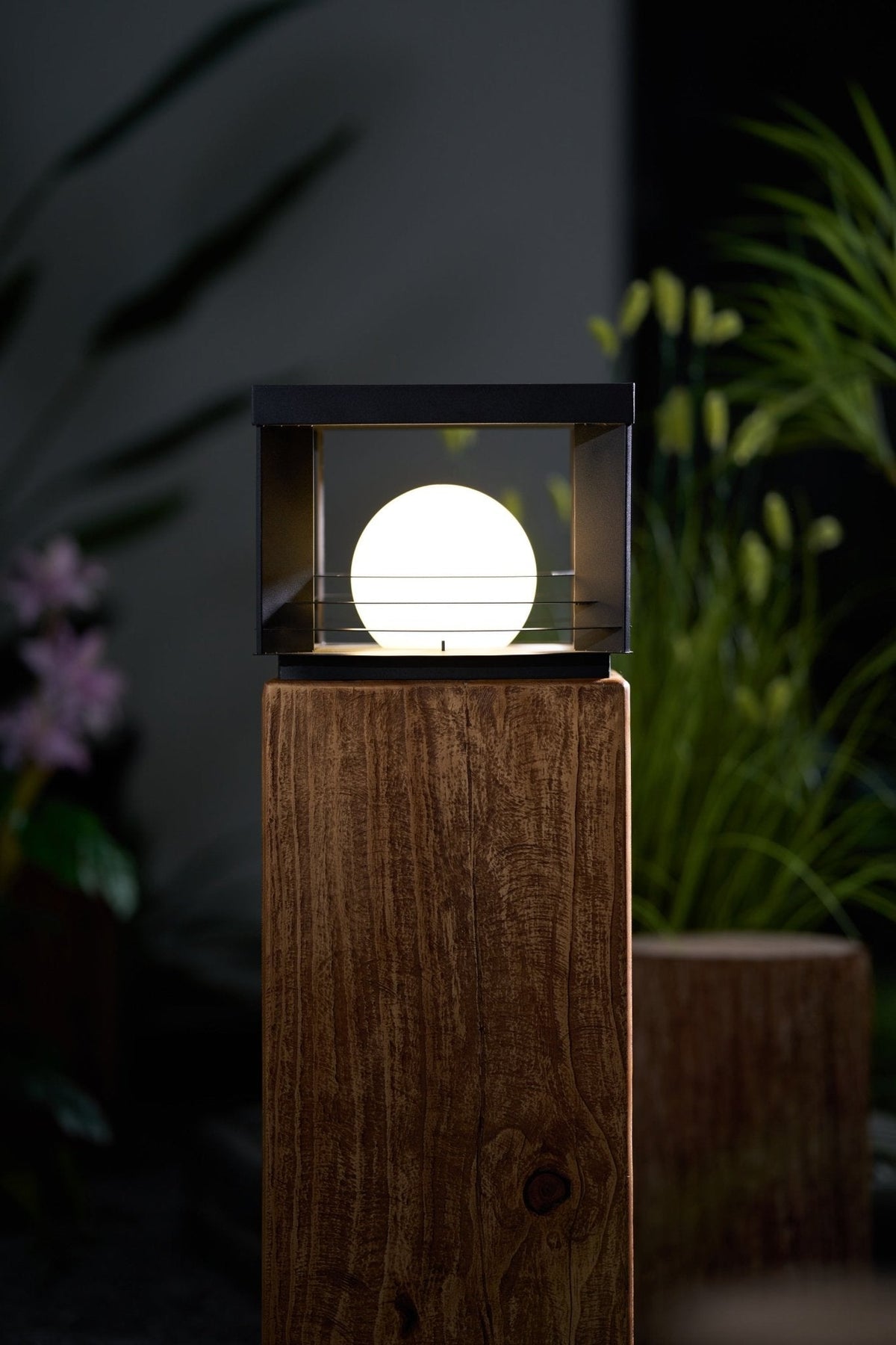 Black Outdoor Light Fixture — Outdoor Light | Maison Monashee — view 29