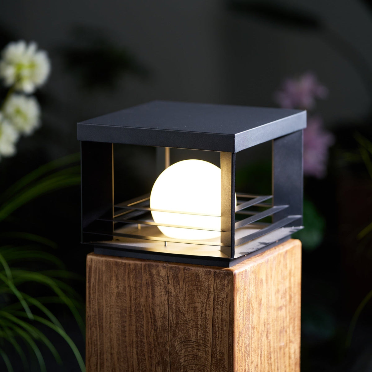 Black Outdoor Light Fixture — Outdoor Light | Maison Monashee — view 4