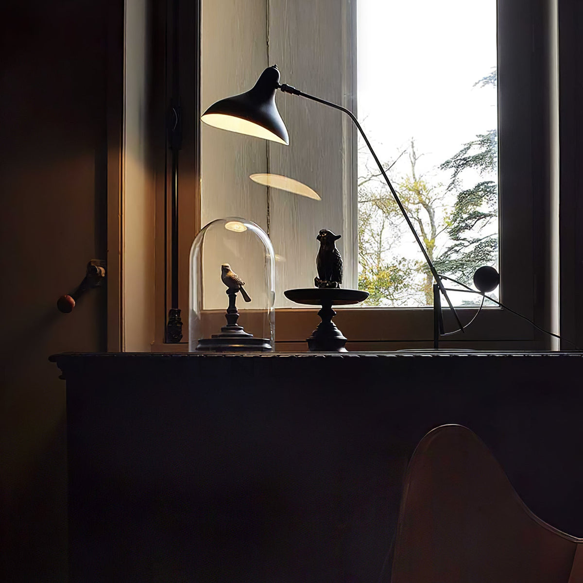 Minimalist Black Table Lamp — Table Lamp | Maison Monashee — view 17