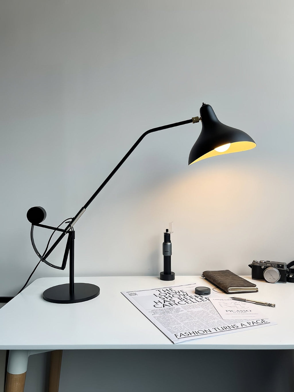Minimalist Black Table Lamp — Table Lamp | Maison Monashee — view 11