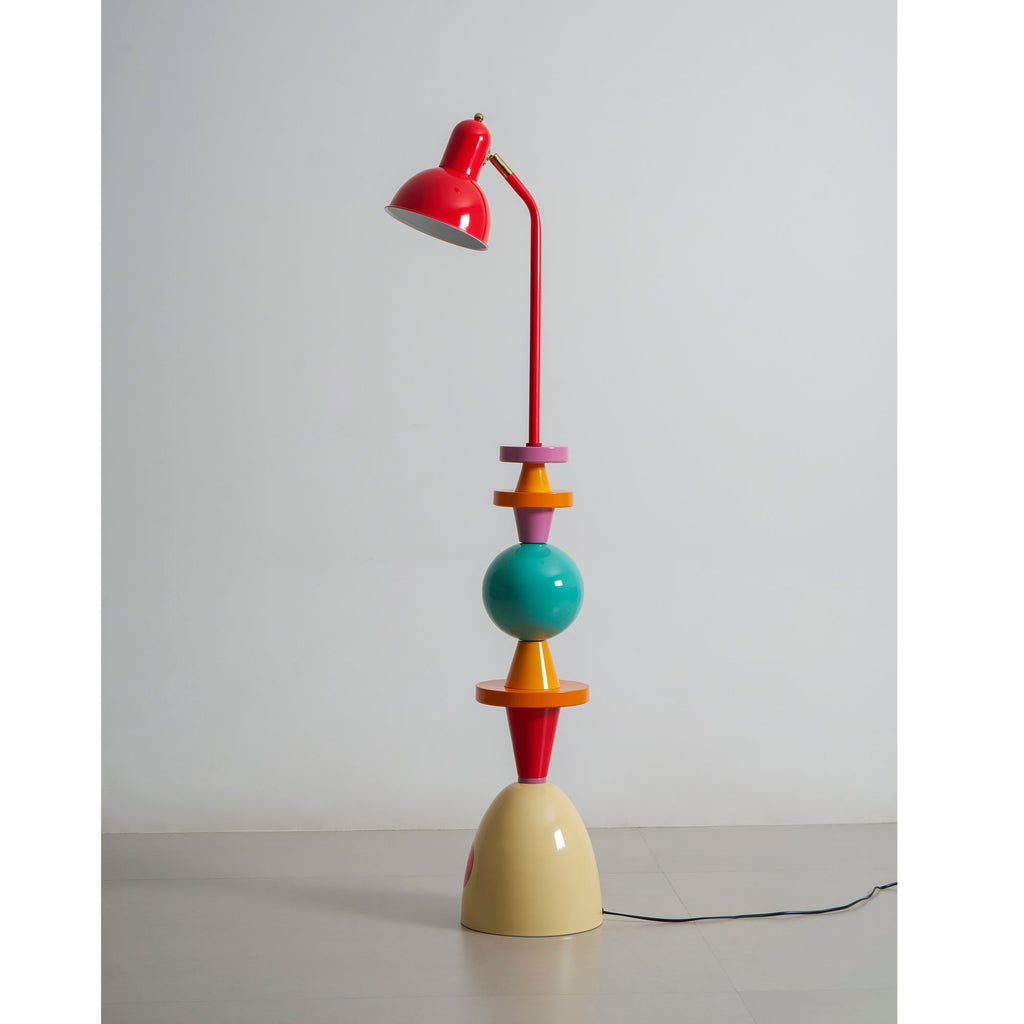 Modern Floor Lamp with Table — Floor Lamp | Maison Monashee — view 35