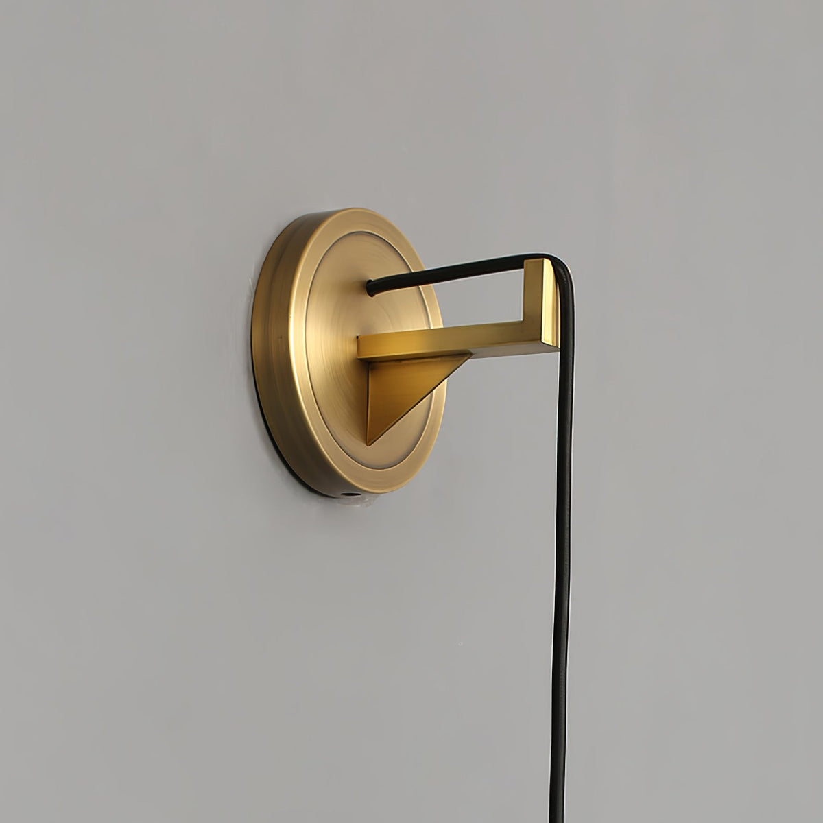 Alabaster Vanity Sconce — Wall Sconce | Maison Monashee — view 8