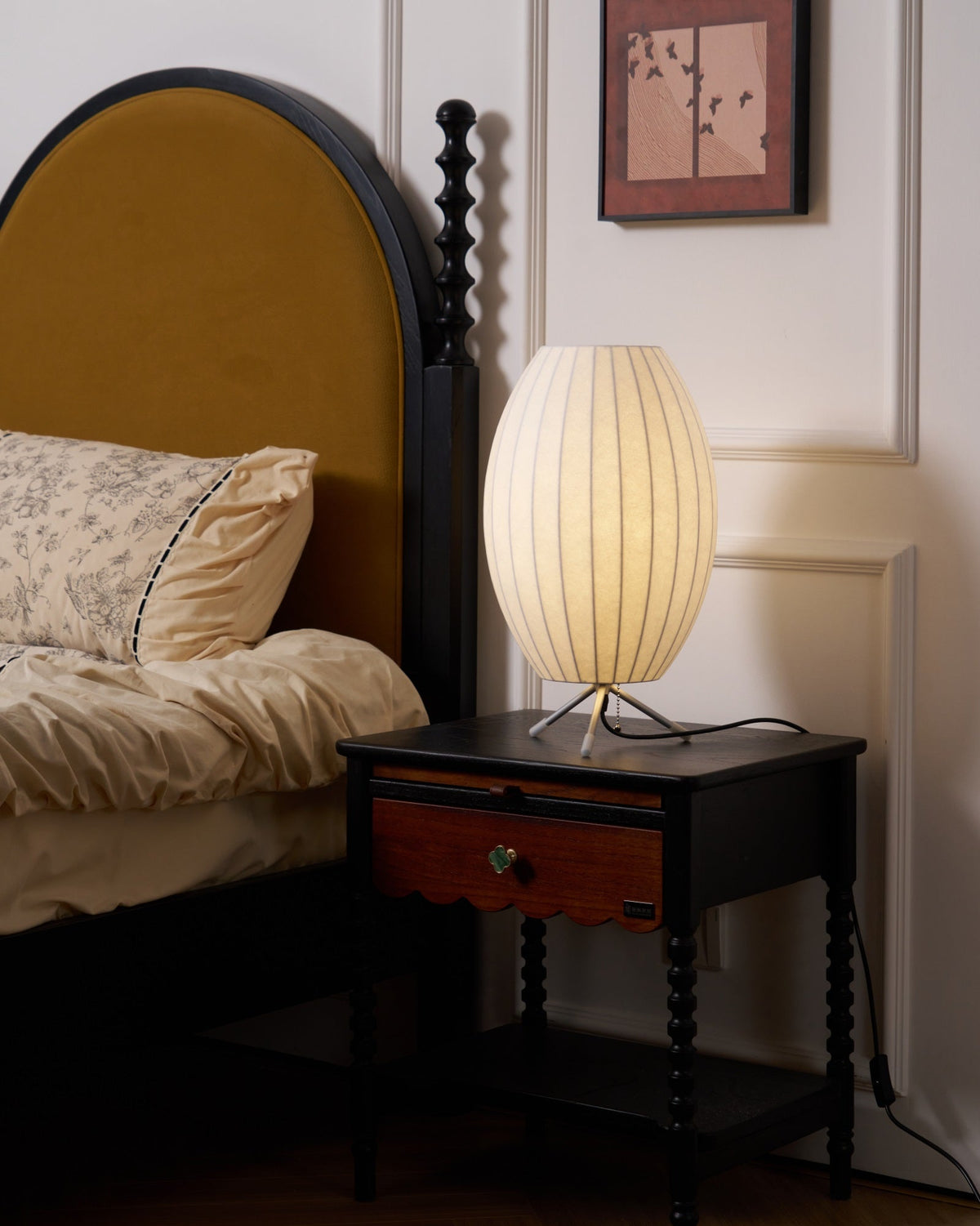 Table Lamp with Silver Base — Table Lamp | Maison Monashee — view 86