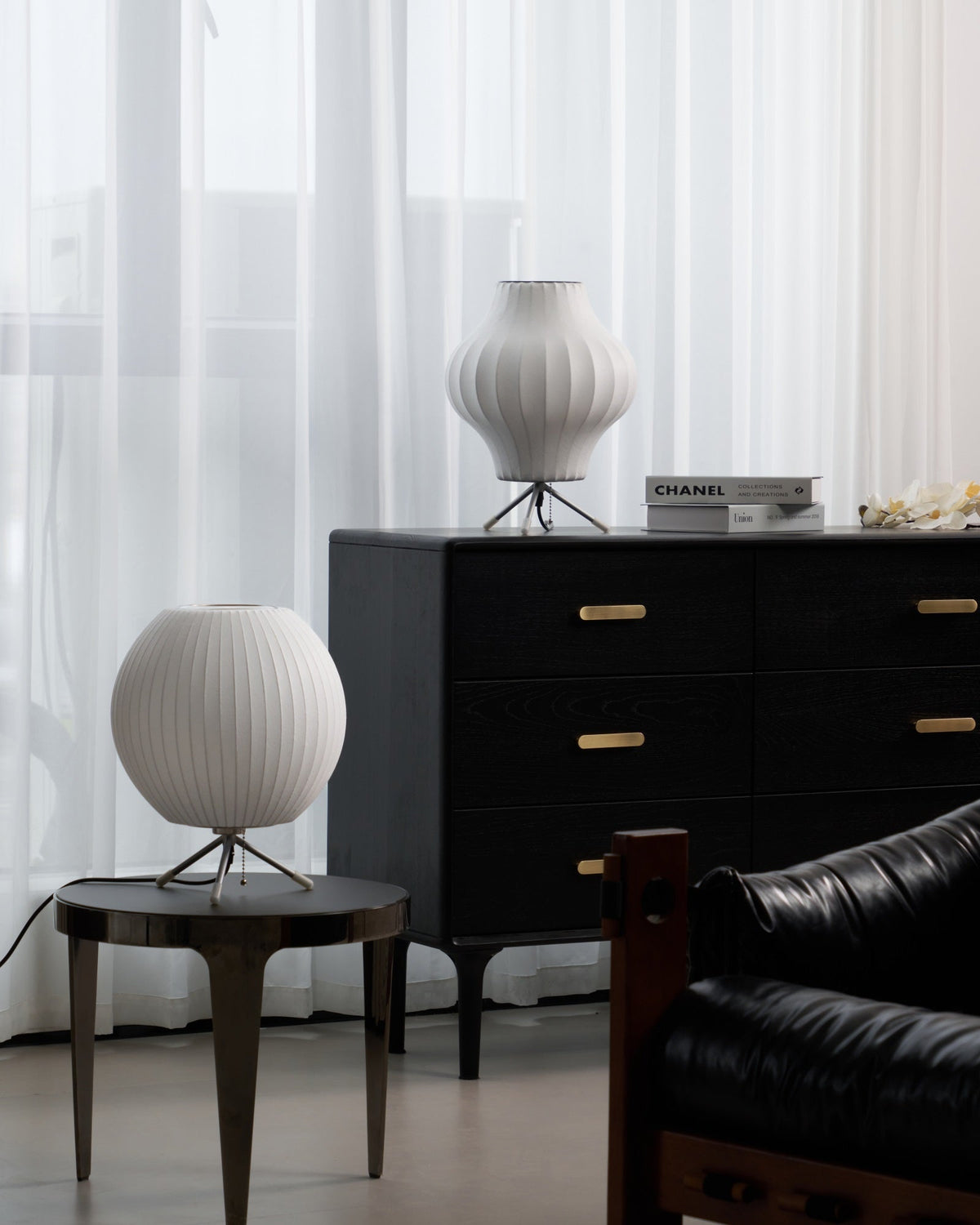 Table Lamp with Silver Base — Table Lamp | Maison Monashee — view 90