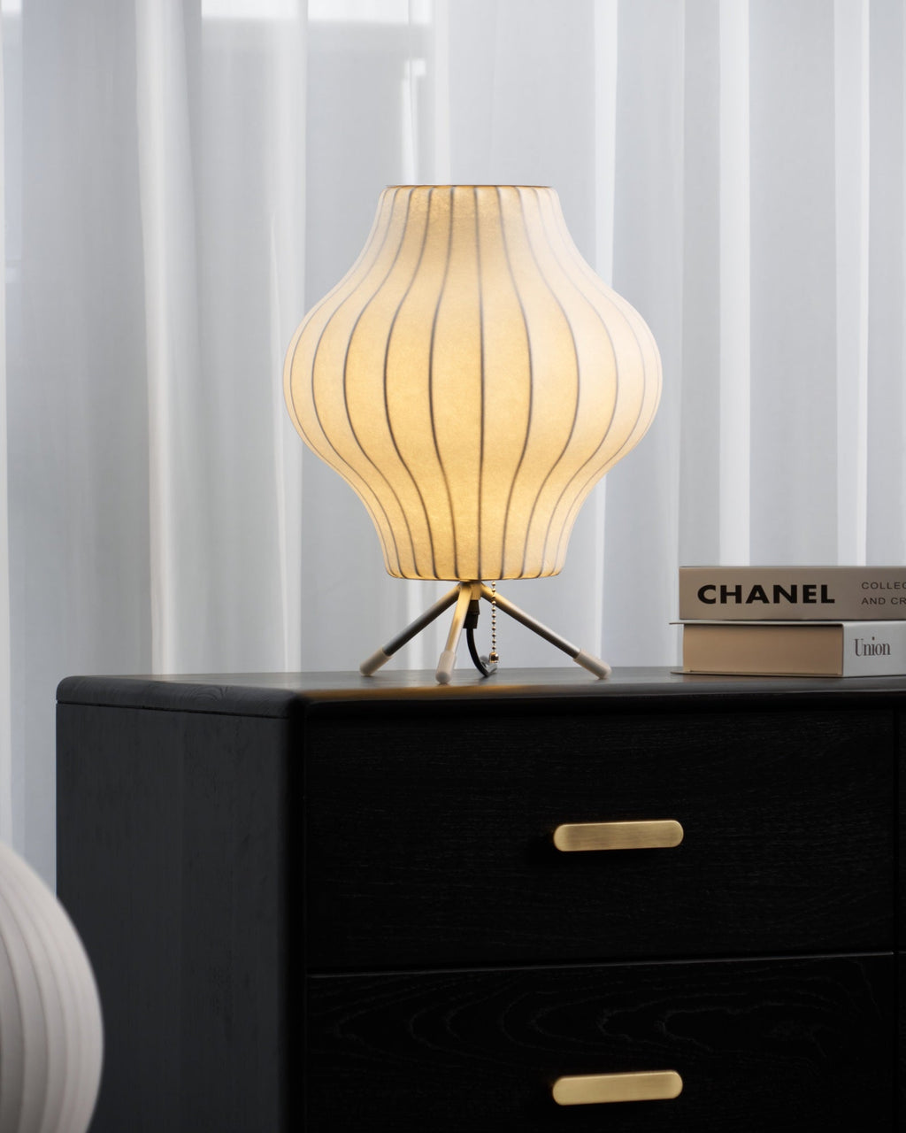 Table Lamp with Silver Base — Table Lamp | Maison Monashee — view 94