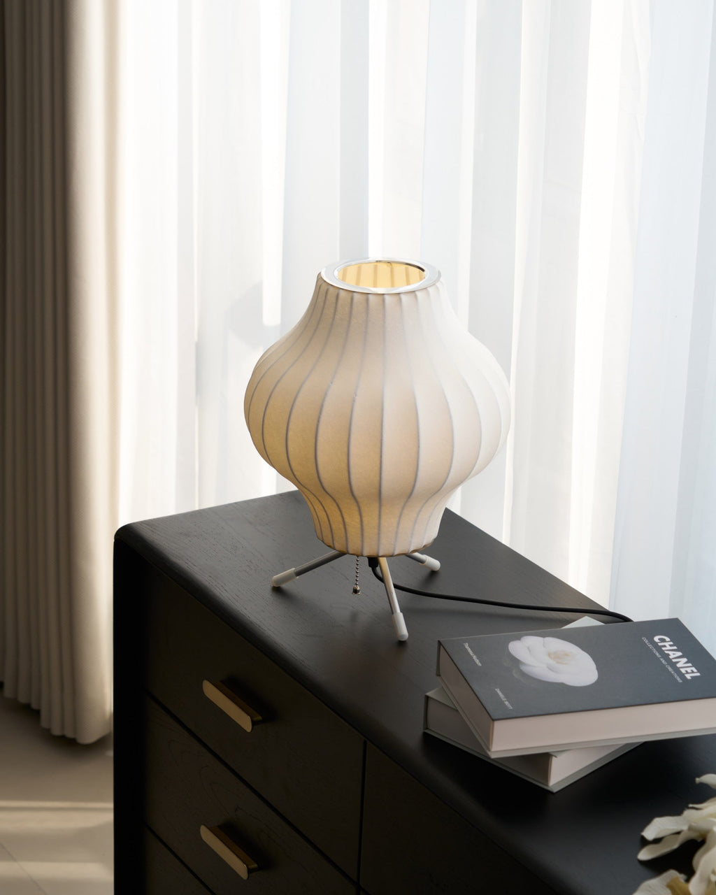Table Lamp with Silver Base — Table Lamp | Maison Monashee — view 78