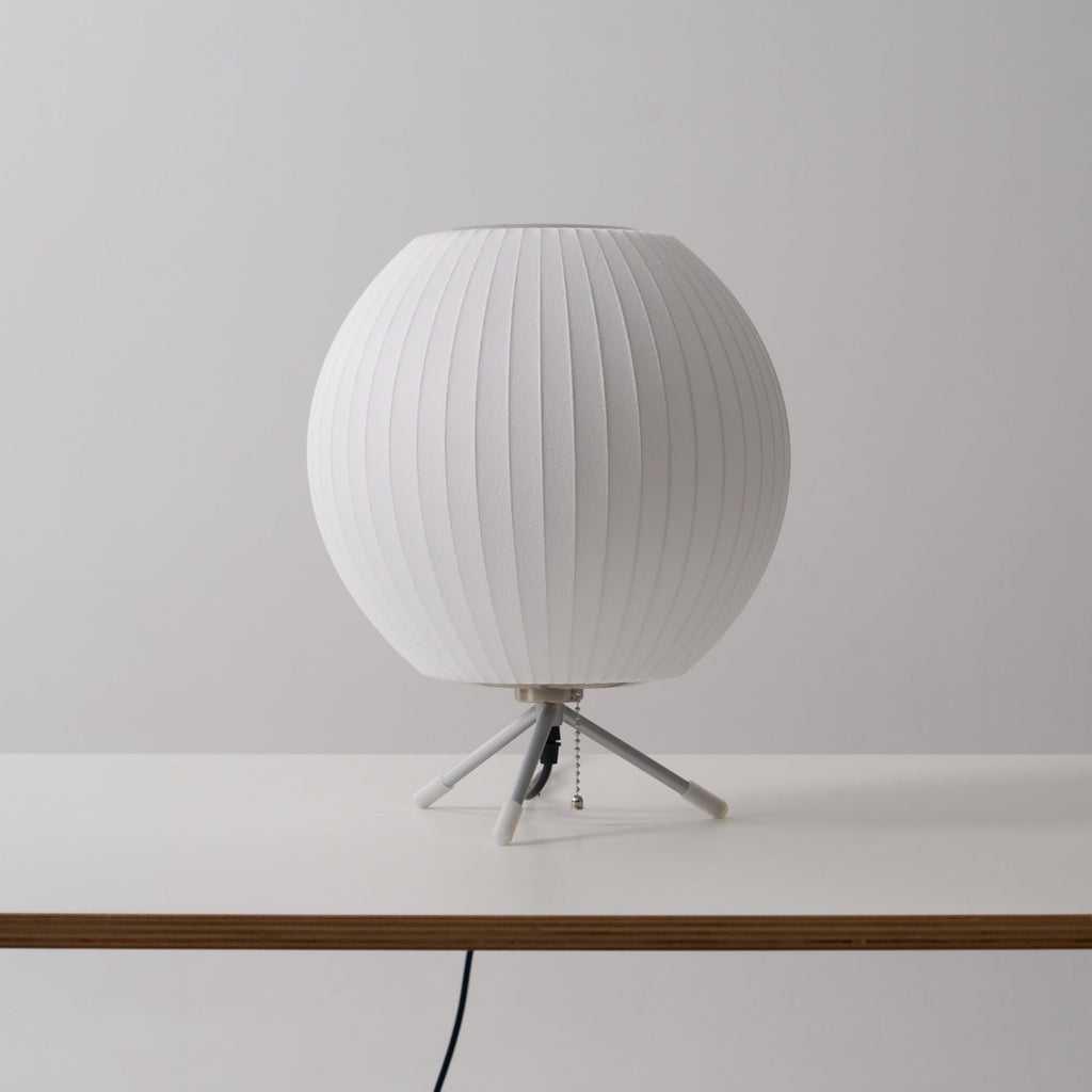 Table Lamp with Silver Base — Table Lamp | Maison Monashee — view 103
