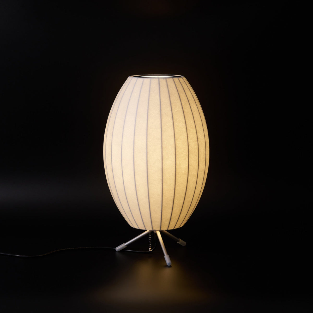 Table Lamp with Silver Base — Table Lamp | Maison Monashee — view 120
