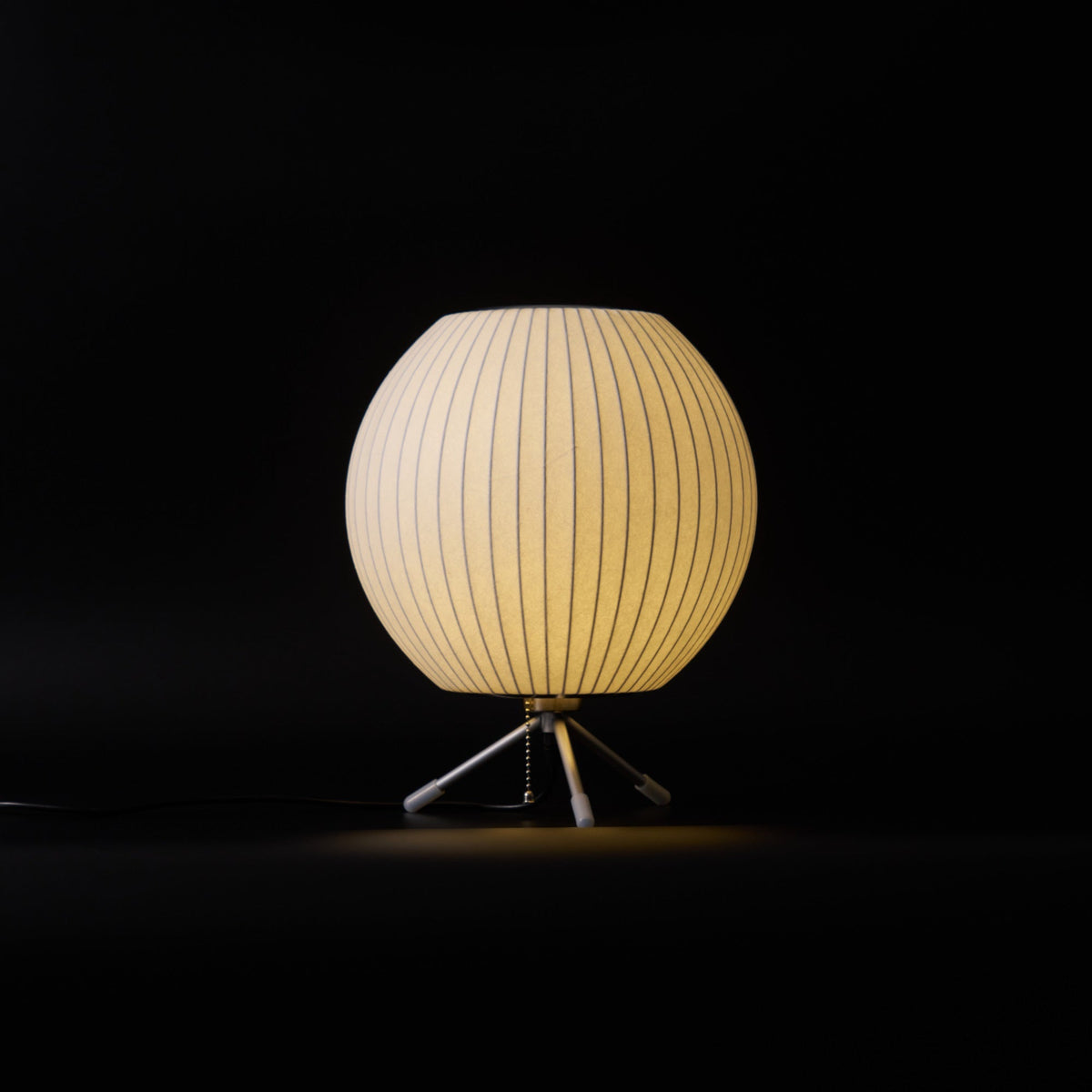 Table Lamp with Silver Base — Table Lamp | Maison Monashee — view 124