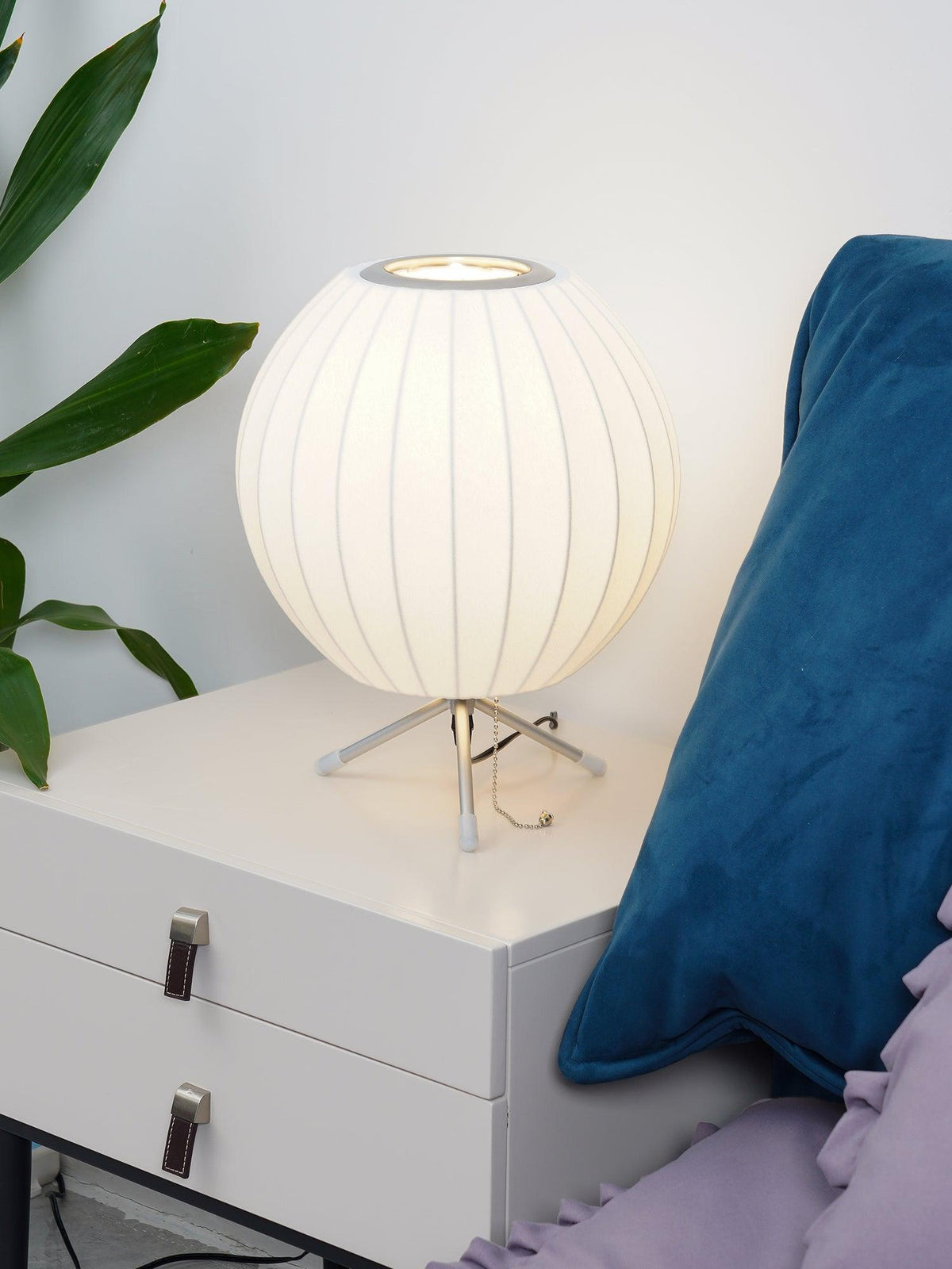 Table Lamp with Silver Base — Table Lamp | Maison Monashee — view 64