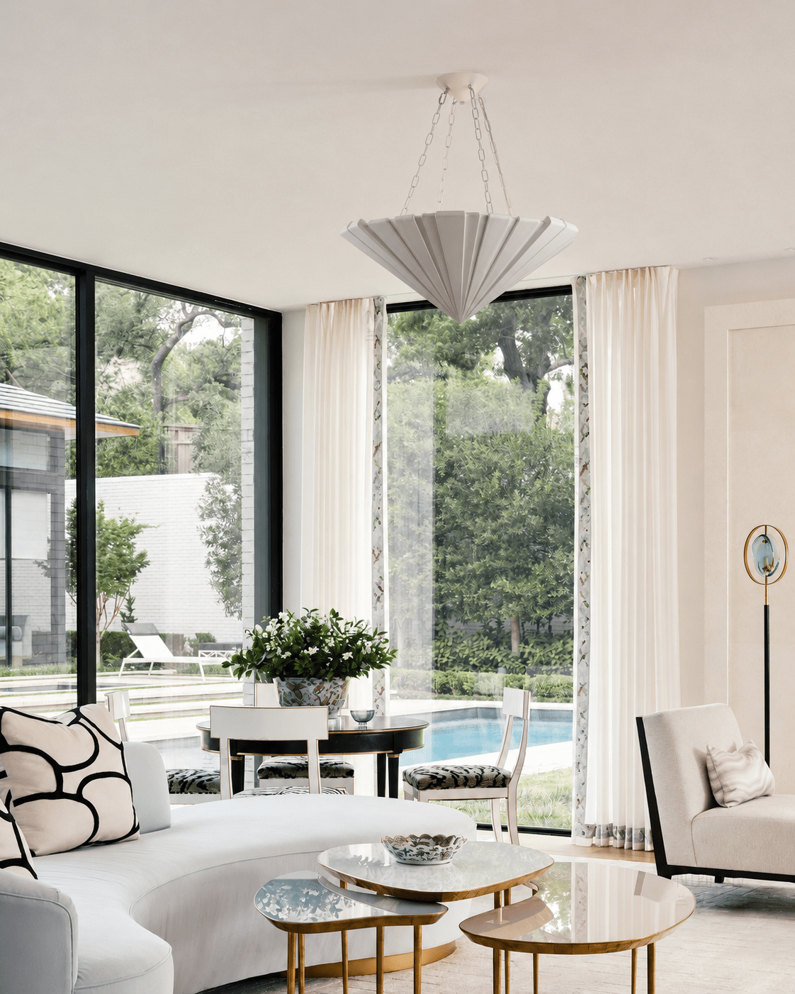 Alabaster Bronze Chandelier — Chandelier | Maison Monashee — view 10