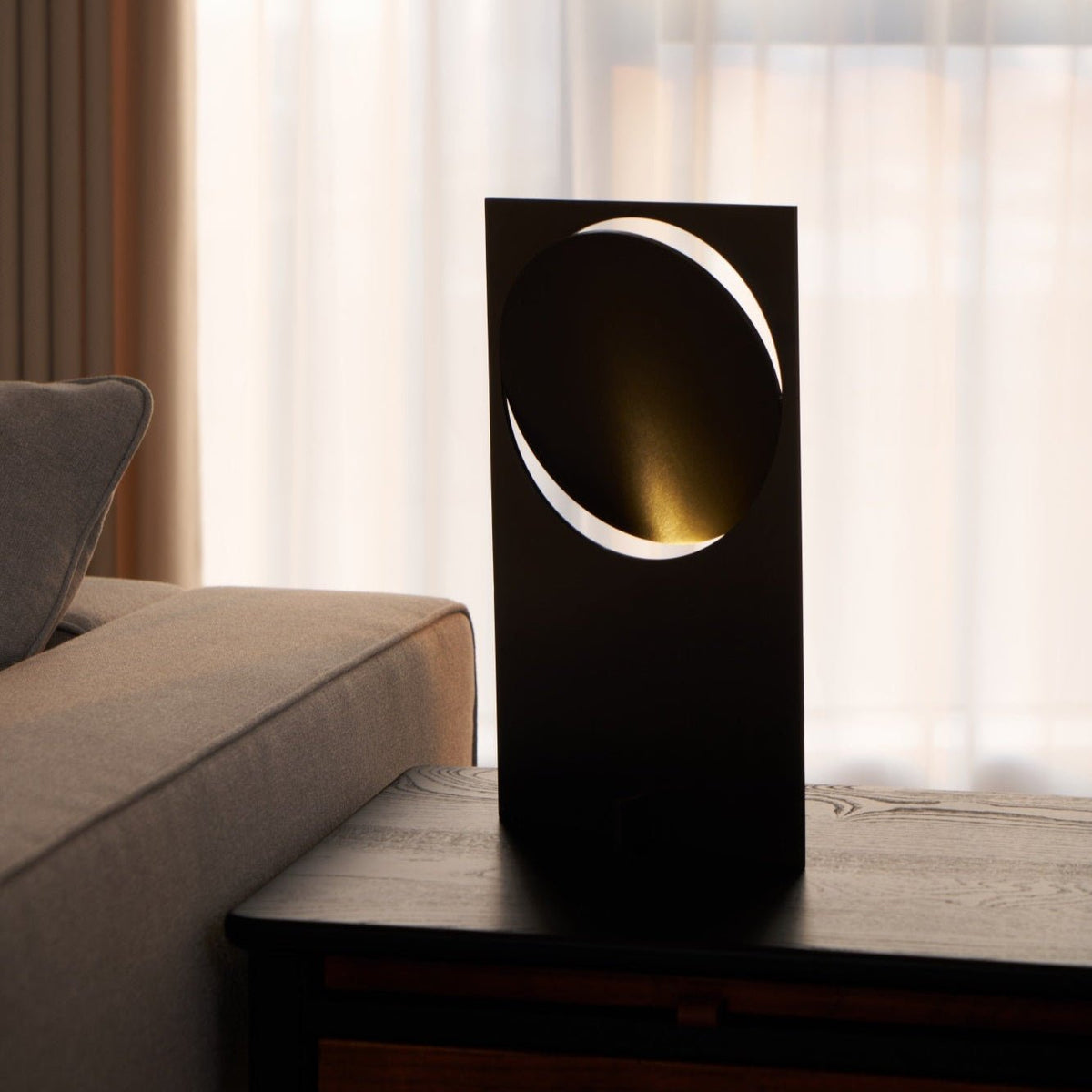 Gold Metal Desk Lamp — Table Lamp | Maison Monashee — view 7