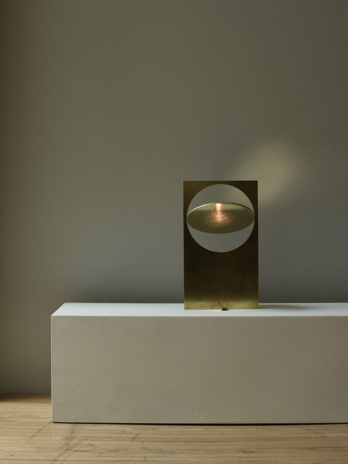Gold Metal Desk Lamp — Table Lamp | Maison Monashee — view 18