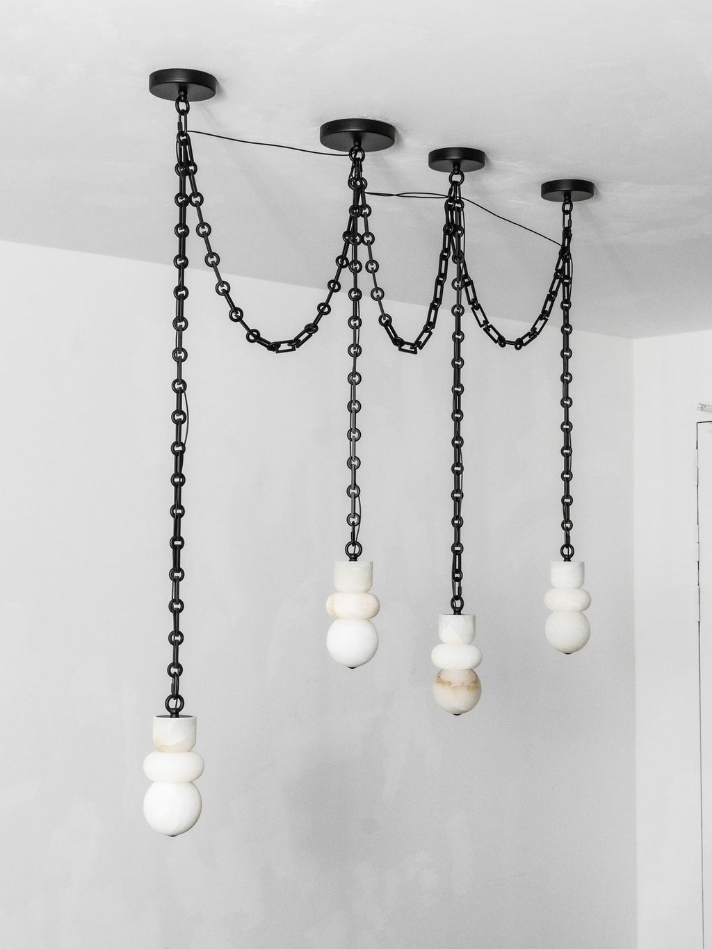 Black Modern Dining Room Chandelier — Chandelier | Maison Monashee — view 32