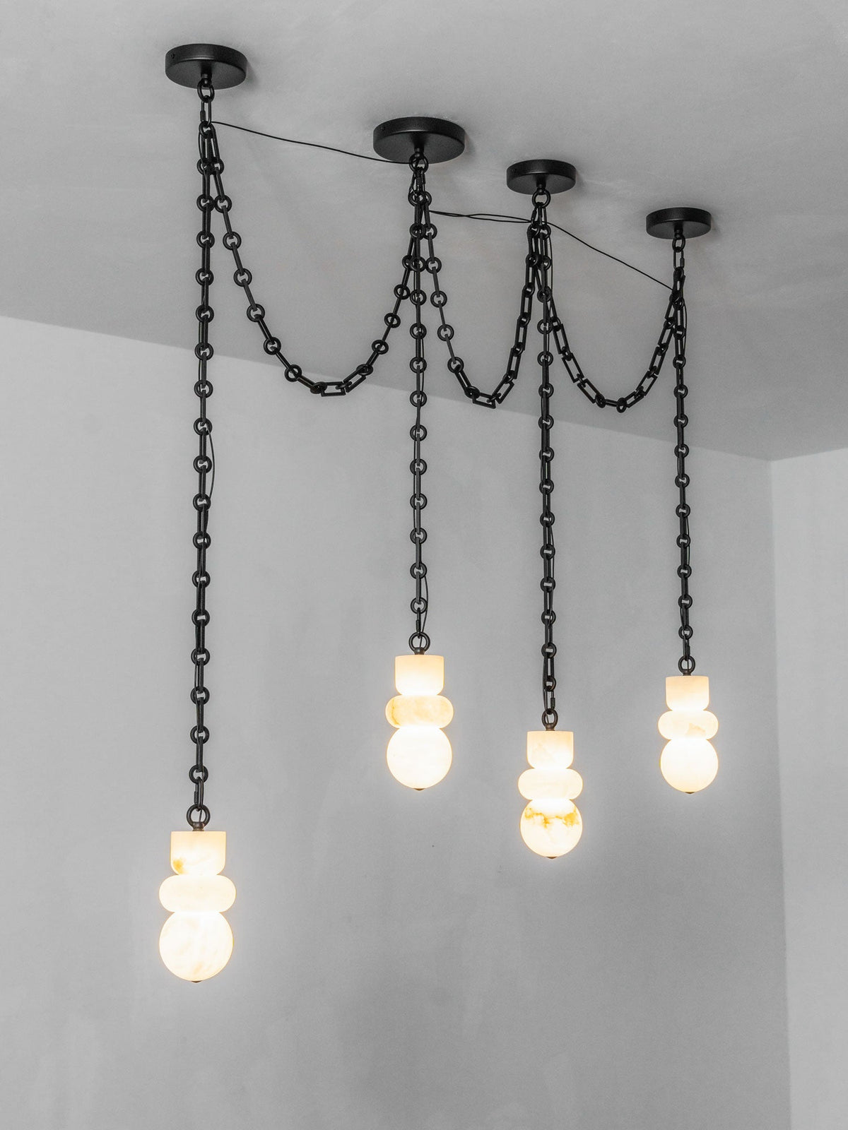 Black Modern Dining Room Chandelier — Chandelier | Maison Monashee — view 33