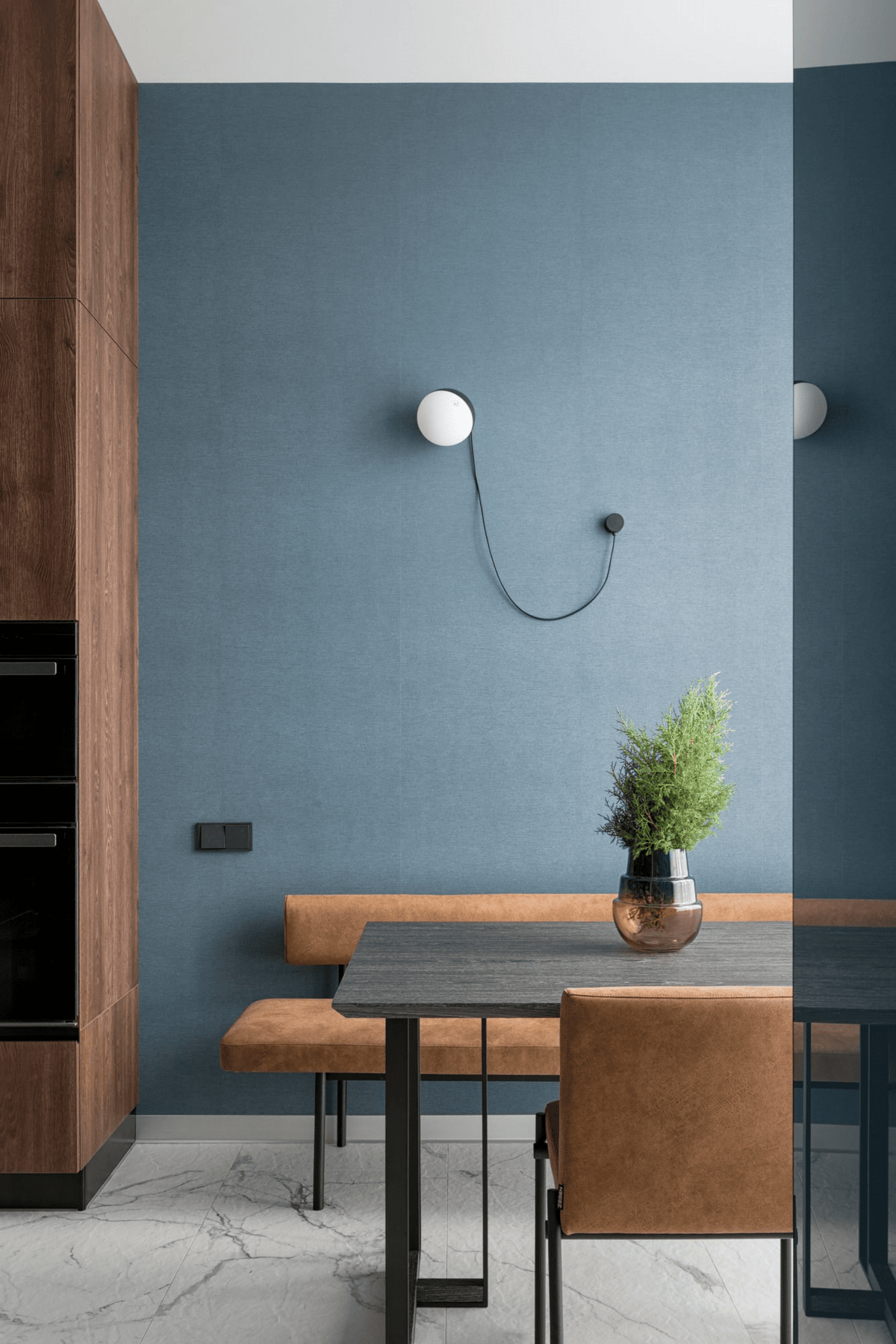 Hanging Globe Wall Sconce — Wall Sconce | Maison Monashee — view 3