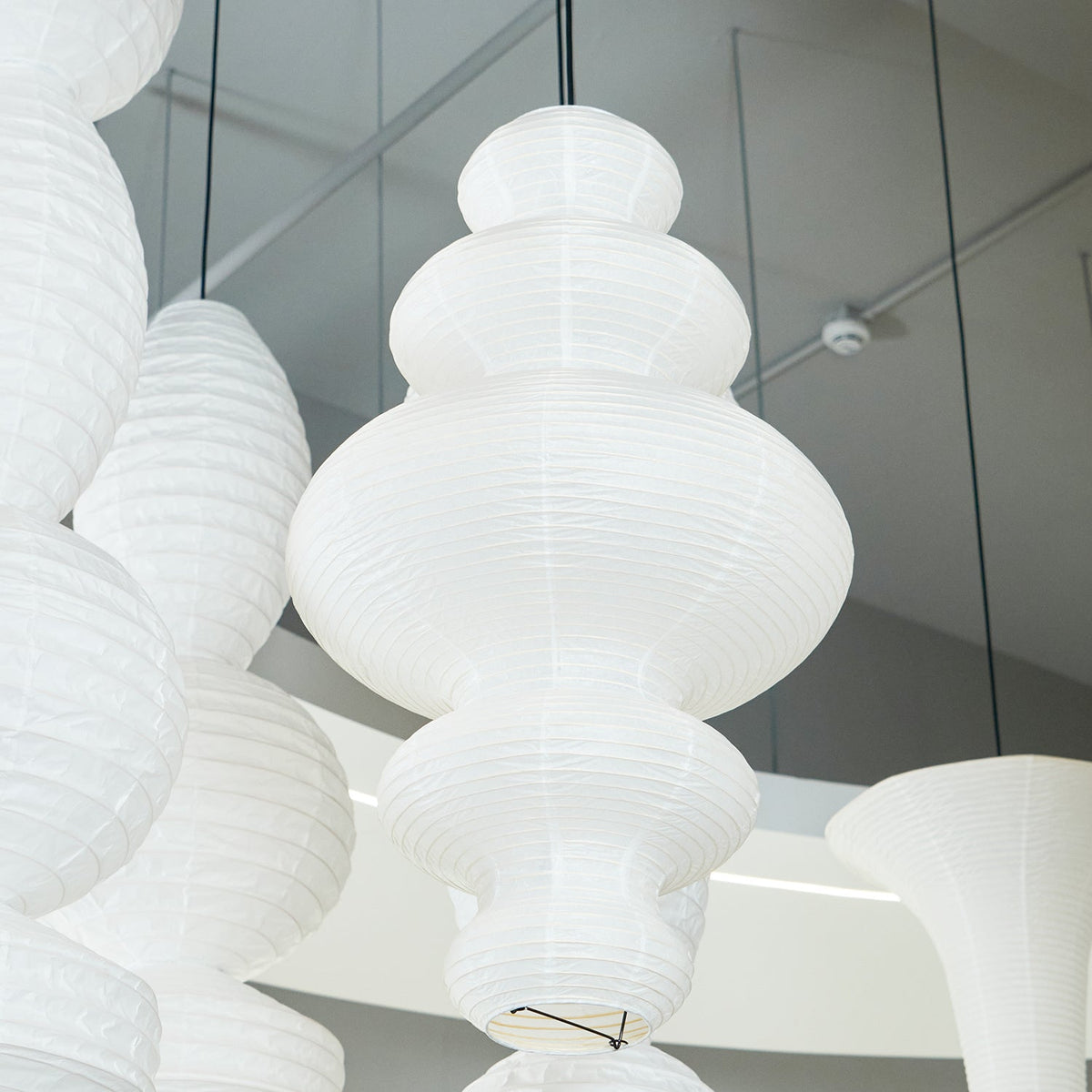 Large Paper Pendant Light — Pendant Light | Maison Monashee — view 45