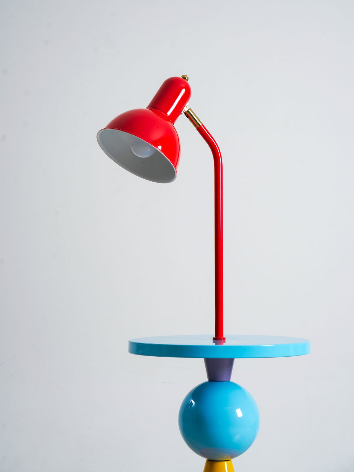 Modern Floor Lamp with Table — Floor Lamp | Maison Monashee — view 18
