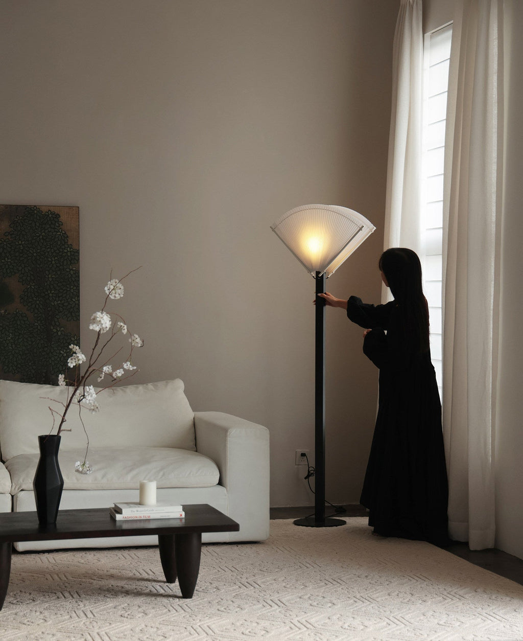 Black Uplight Floor Lamp — Floor Lamp | Maison Monashee — view 12