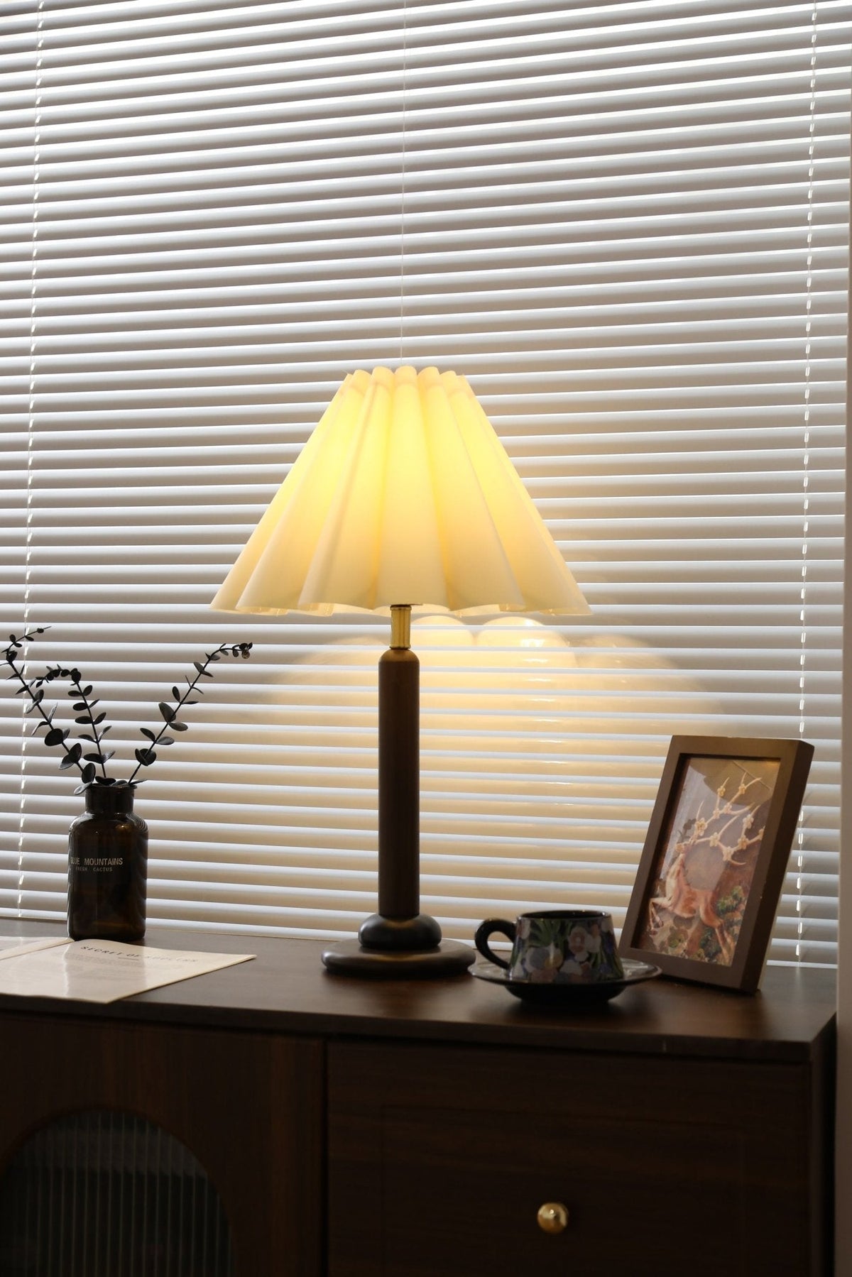 Vintage Looking Table Lamp — Table Lamp | Maison Monashee — view 11