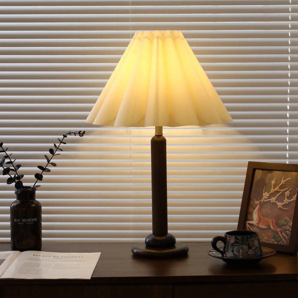 Vintage Looking Table Lamp — Table Lamp | Maison Monashee — view 7