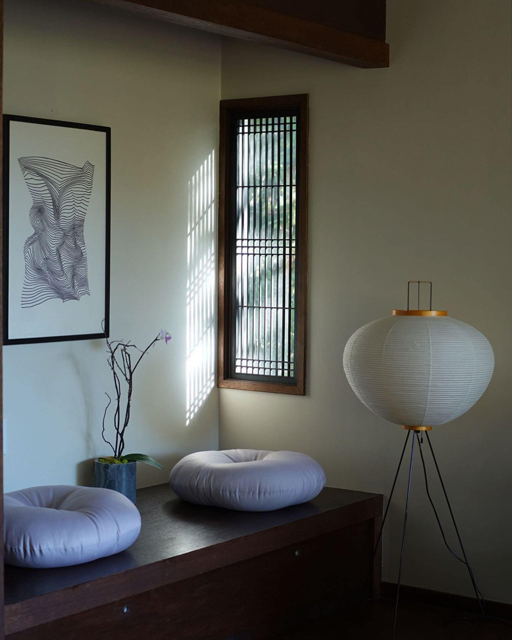 Rice Paper Floor Lamp — Floor Lamp | Maison Monashee — view 102