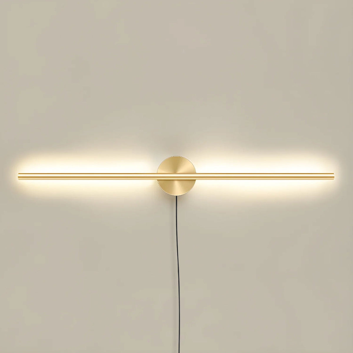 Linear Sconce Light Fixture — Wall Sconce | Maison Monashee — view 15