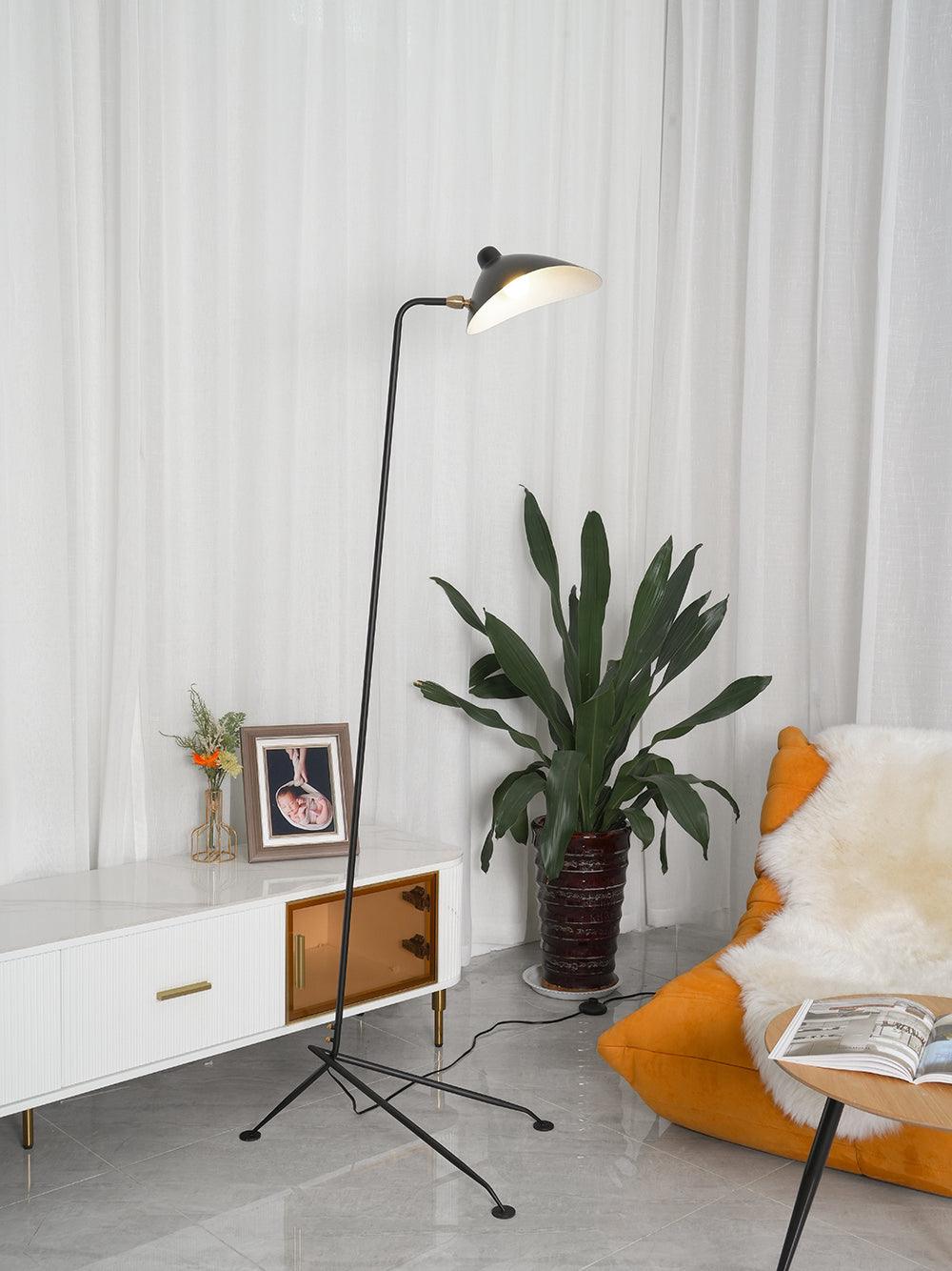 Vintage Metal Floor Lamp — Floor Lamp | Maison Monashee — view 21