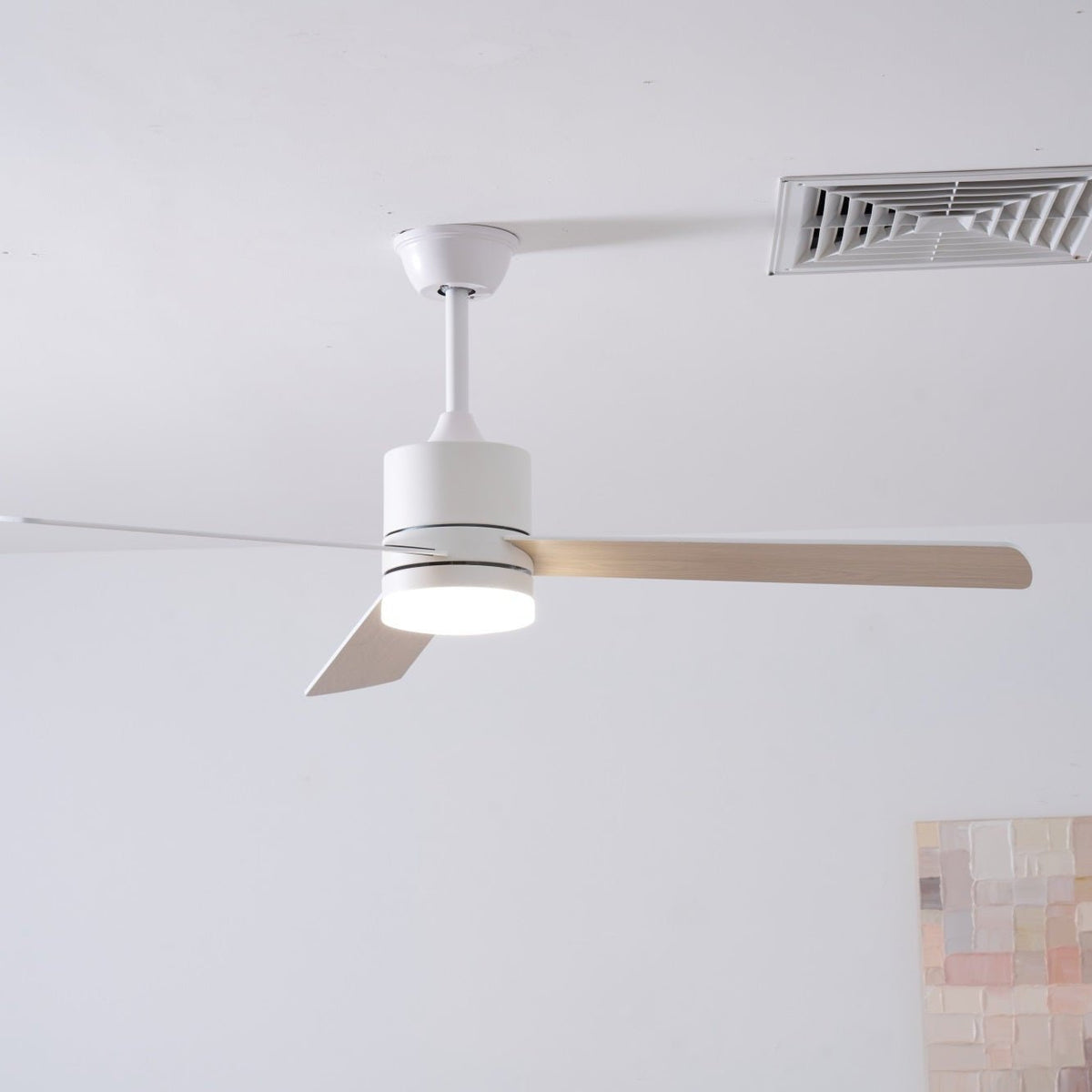 Matte White Ceiling Fan with Light — Ceiling Fan | Maison Monashee — view 10