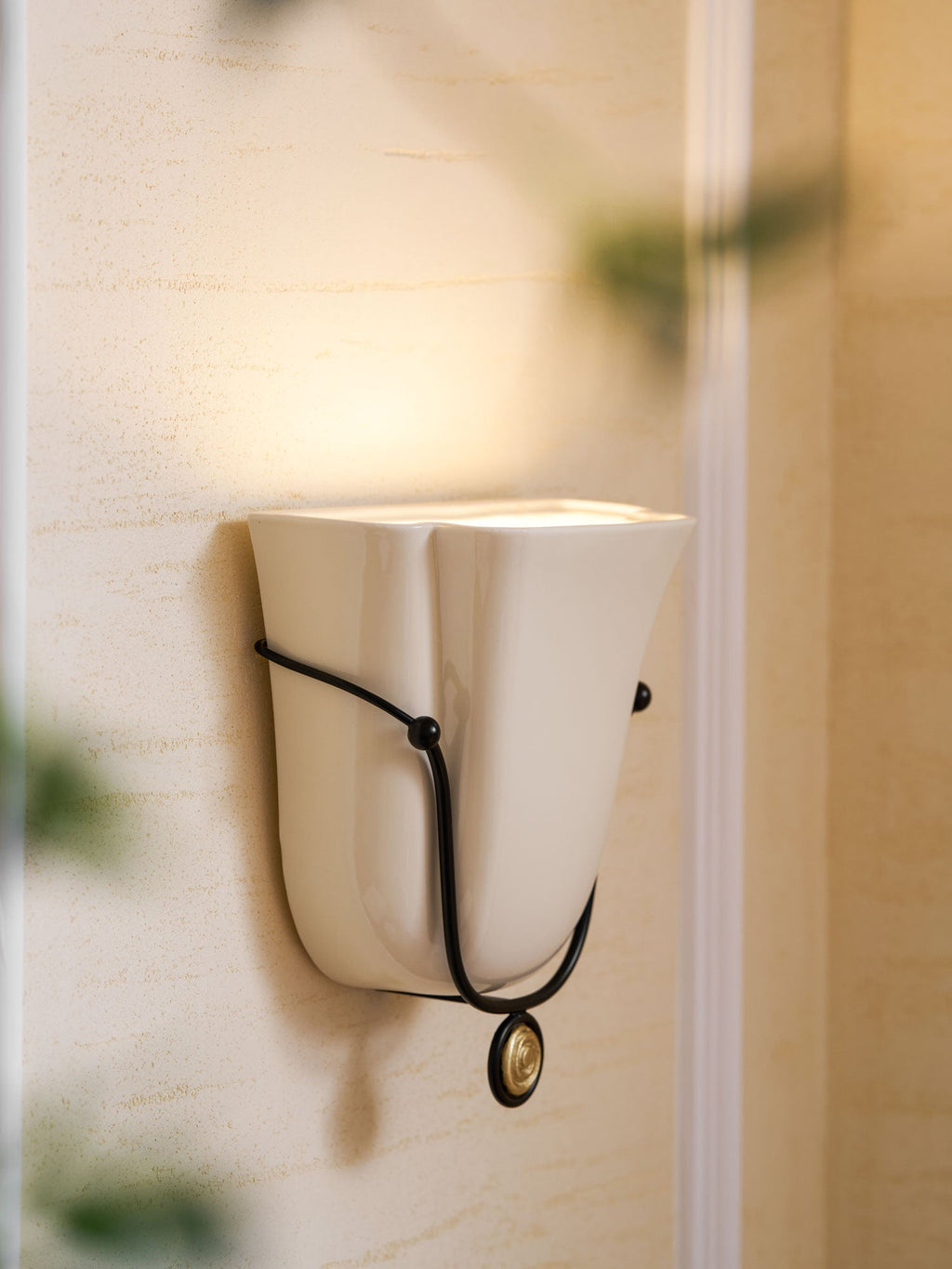 Shell Light Sconce — Wall Sconce | Maison Monashee — view 32