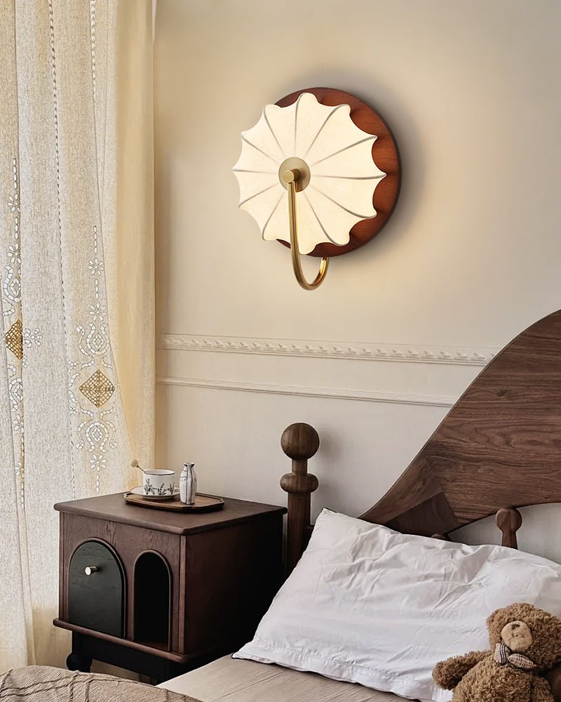 Flower Shaped Wall Light — Wall Sconce | Maison Monashee — view 10
