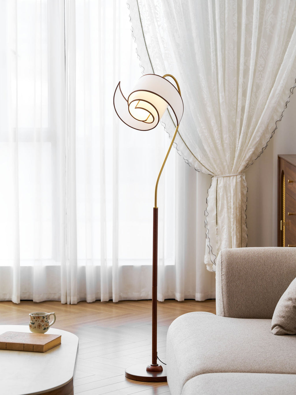 Curved Floor Lamp — Floor Lamp | Maison Monashee — view 10