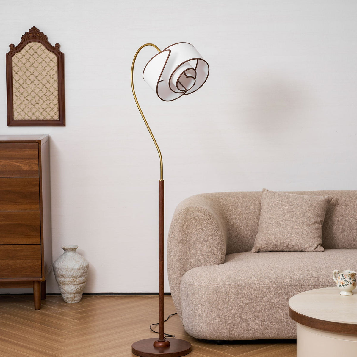 Curved Floor Lamp — Floor Lamp | Maison Monashee — view 16