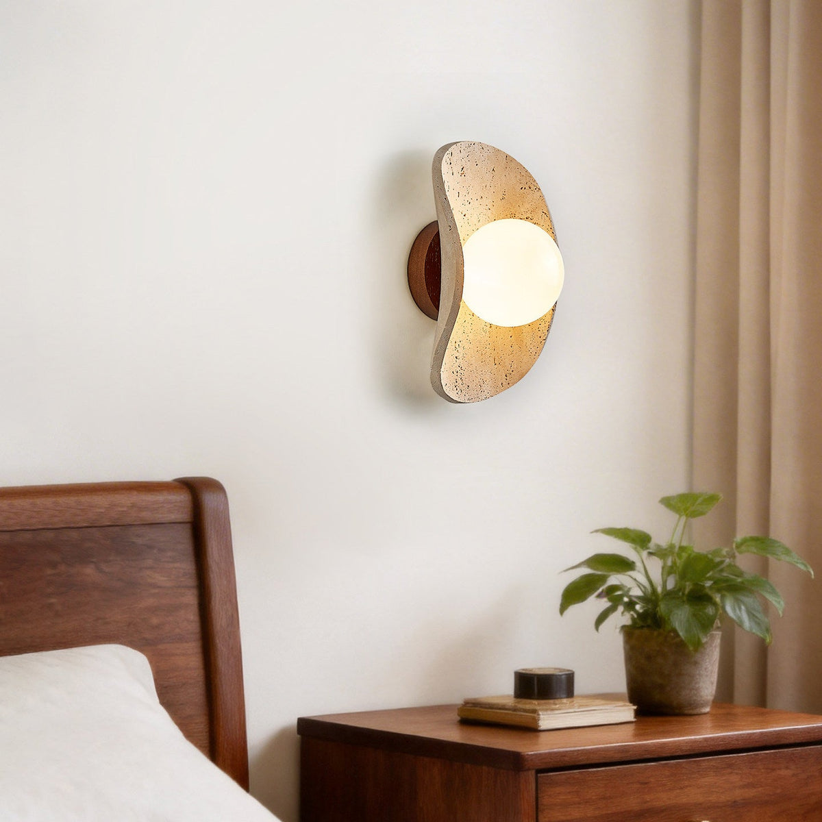 Bedroom Sconce — Wall Sconce | Maison Monashee — view 3